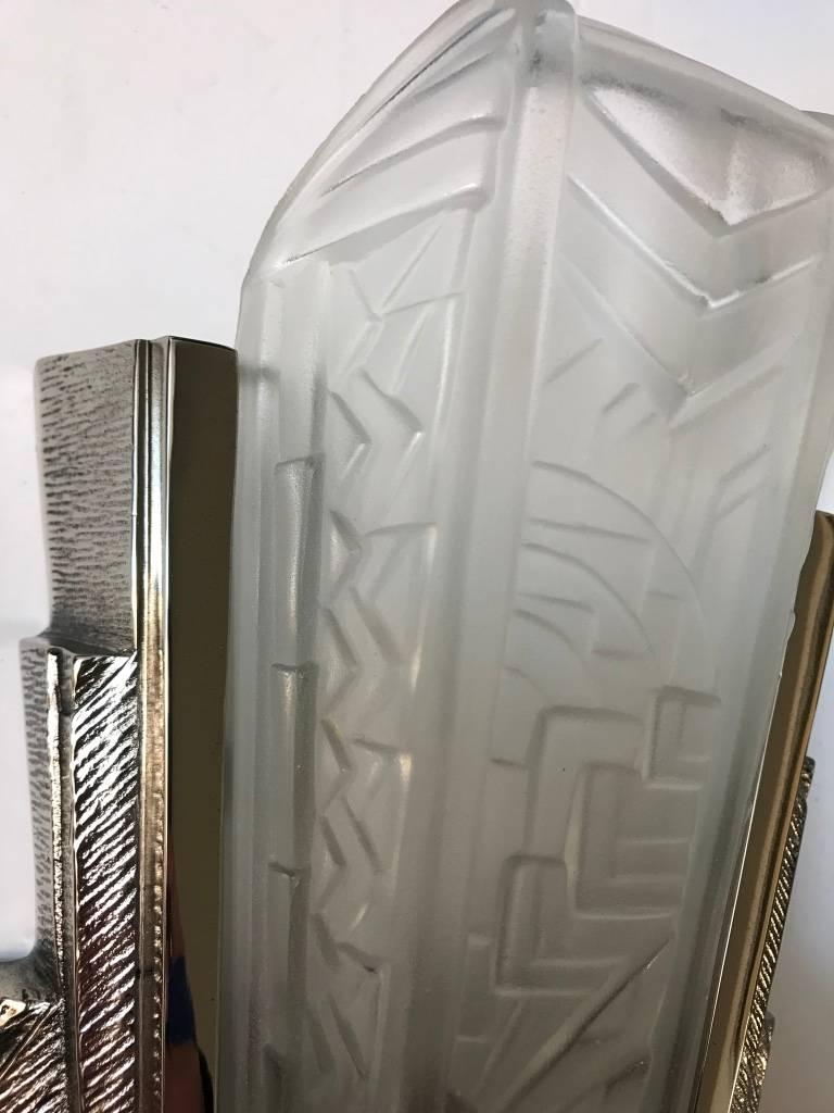Pair of French Art Deco Wall Sconces Signed by P. Maynadier For Sale 4