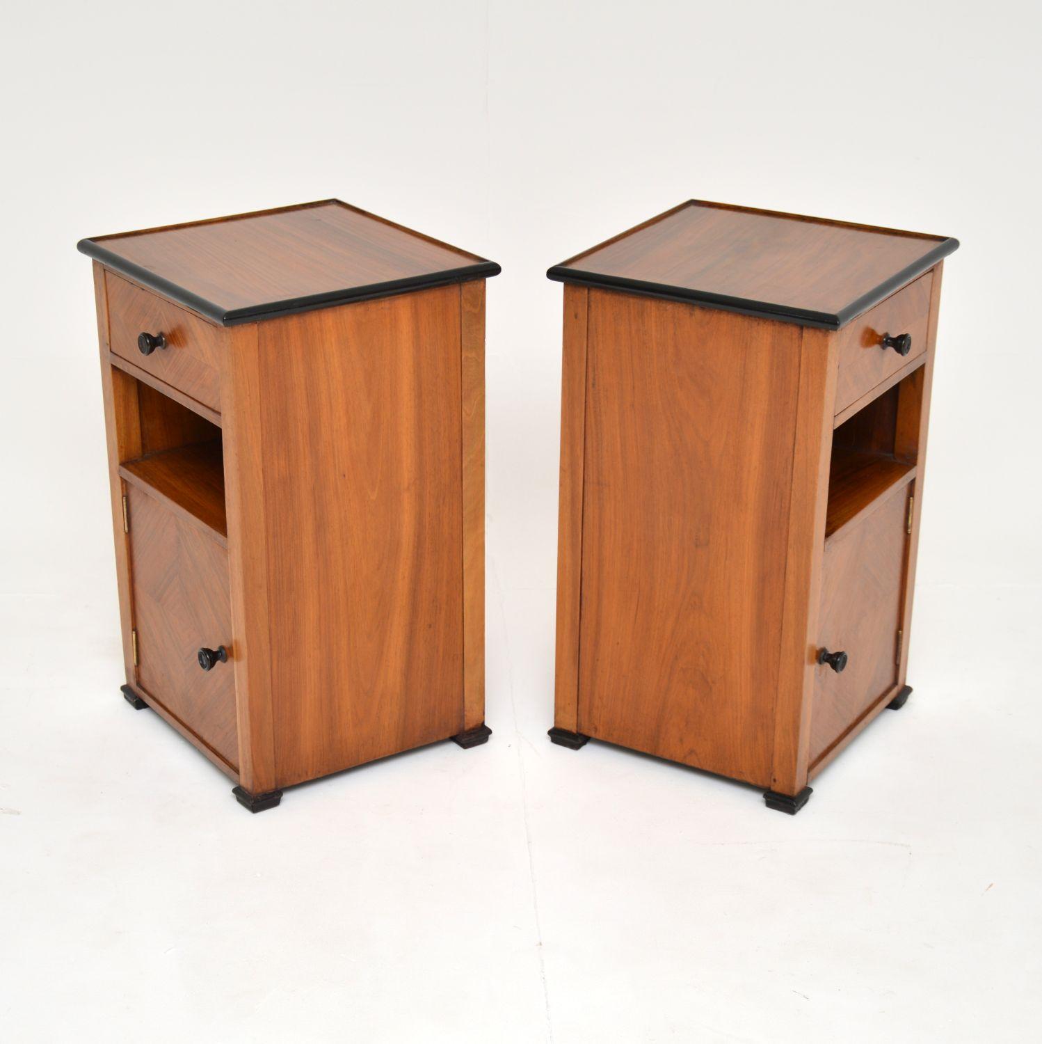 Pair of French Art Deco Walnut Bedside Cabinets In Good Condition In London, GB
