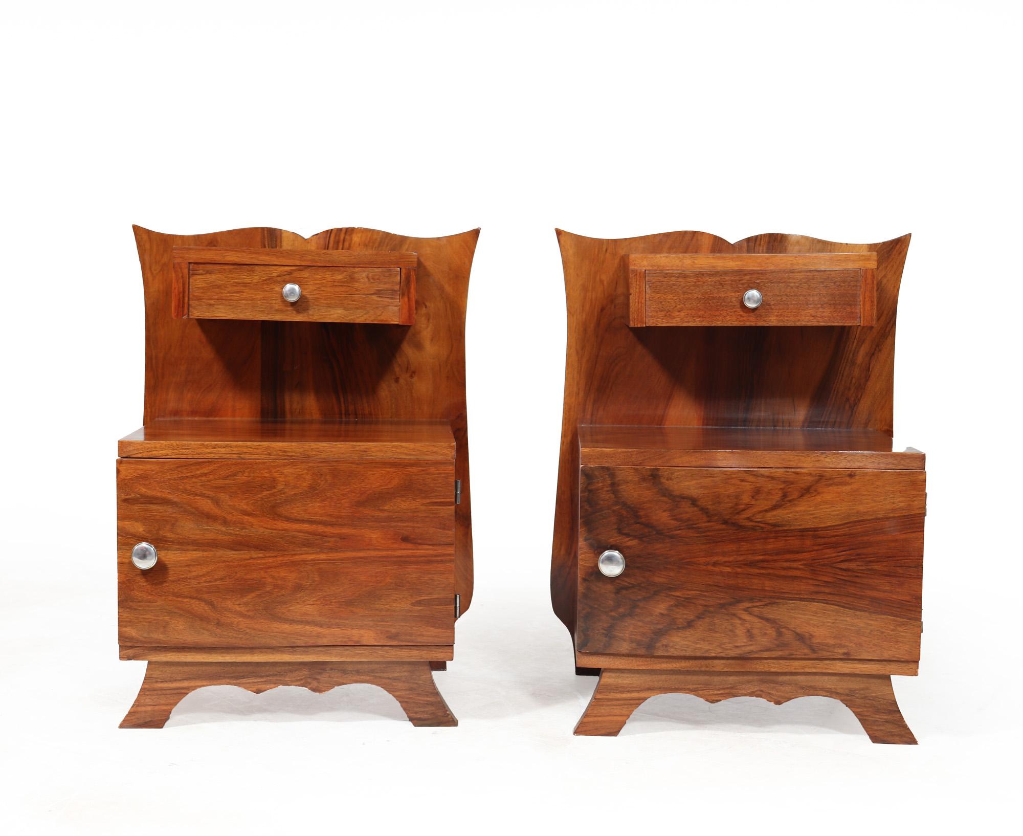 Pair of French Art Deco Walnut Bedside Cabinets In Excellent Condition For Sale In Paddock Wood Tonbridge, GB