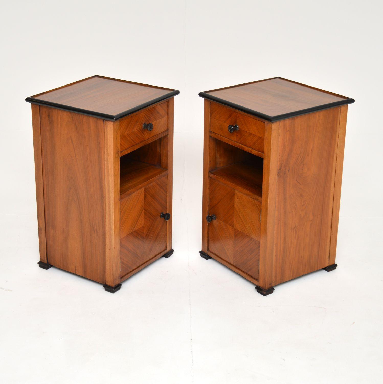 Pair of French Art Deco Walnut Bedside Cabinets 5