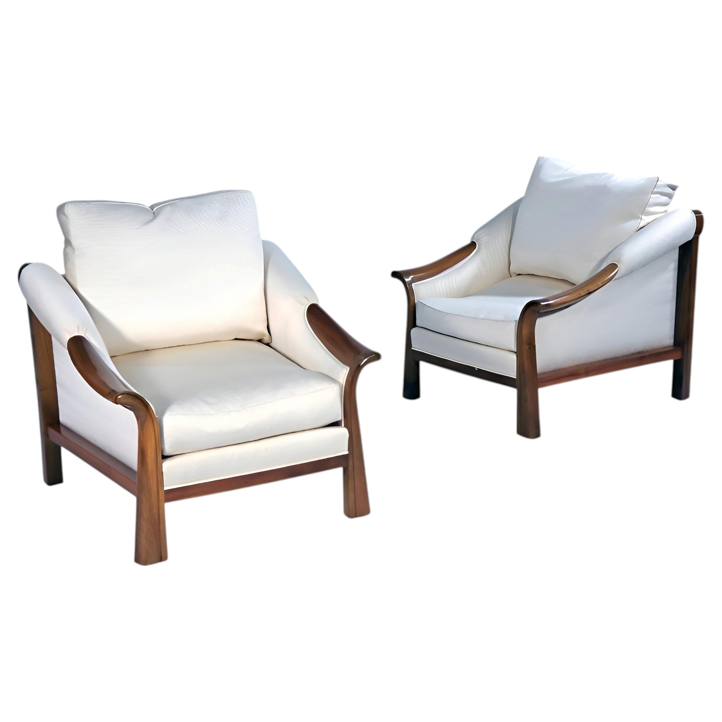 Par de sillones de salón franceses de estilo Art Déco, de madera de nogal, al estilo de Pierre Chareau