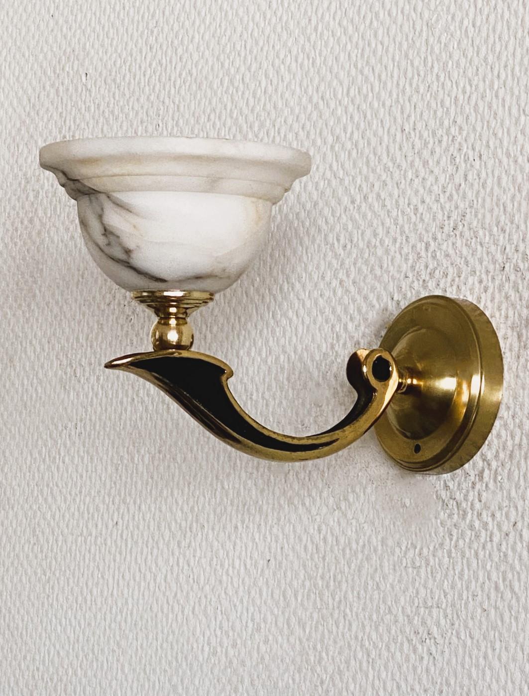 Pair of French Art Deco Alabaster Brass Wall Sconces, 1930s 1