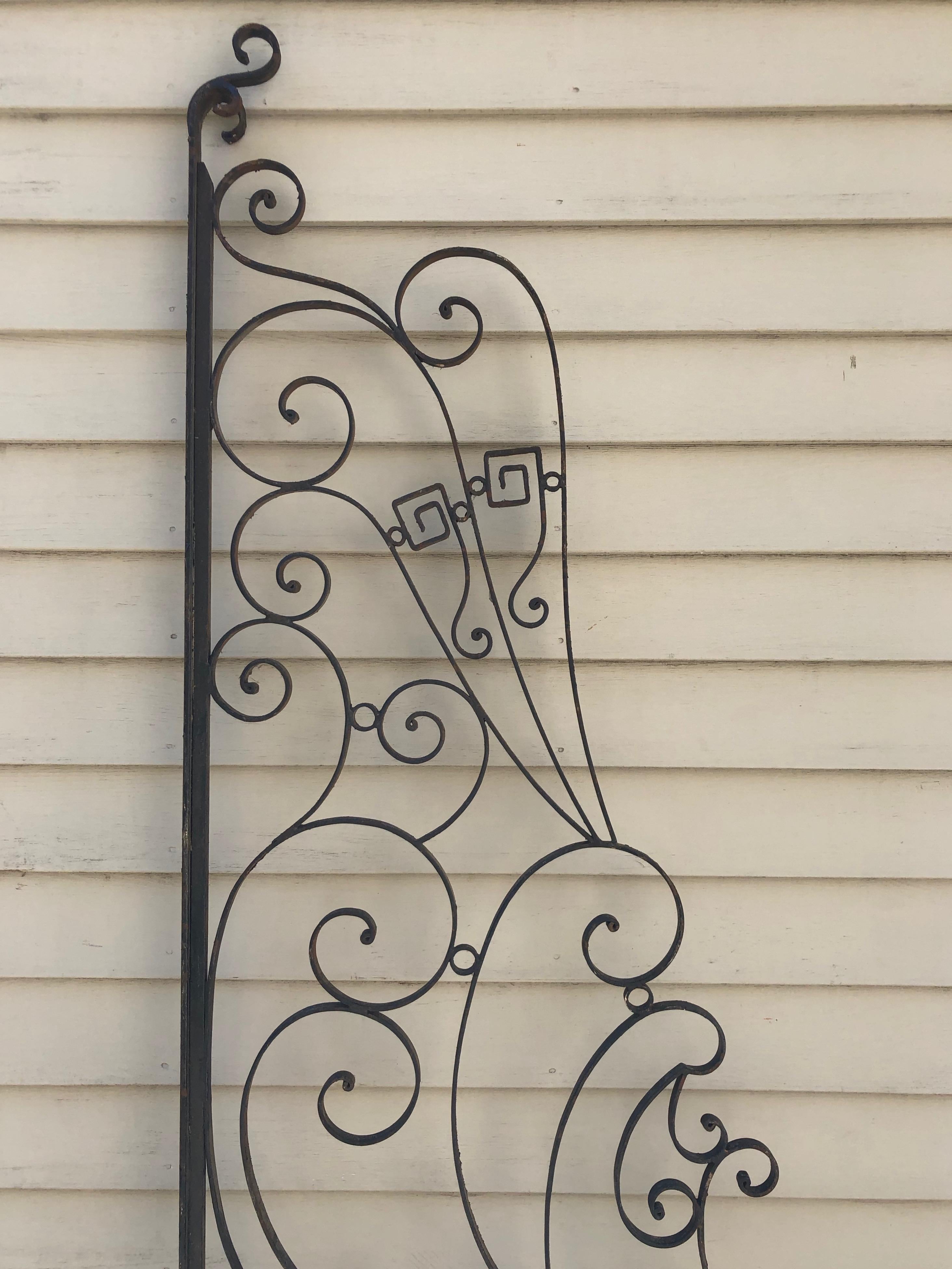 Welded Pair of French Art Deco Wrought Iron Gates or Room Dividers For Sale