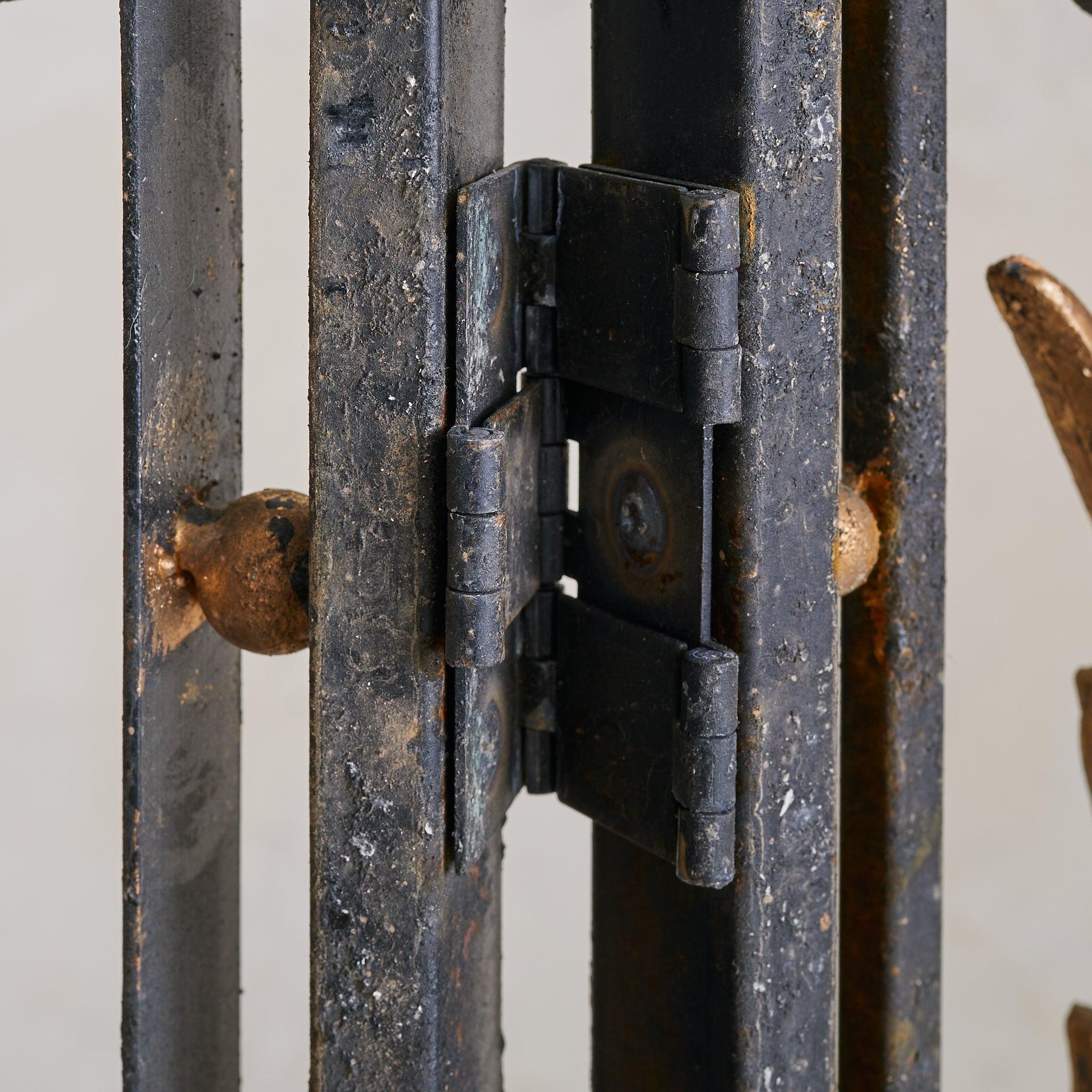Pair of French Art Deco Wrought Iron Screens or Room Dividers For Sale 2