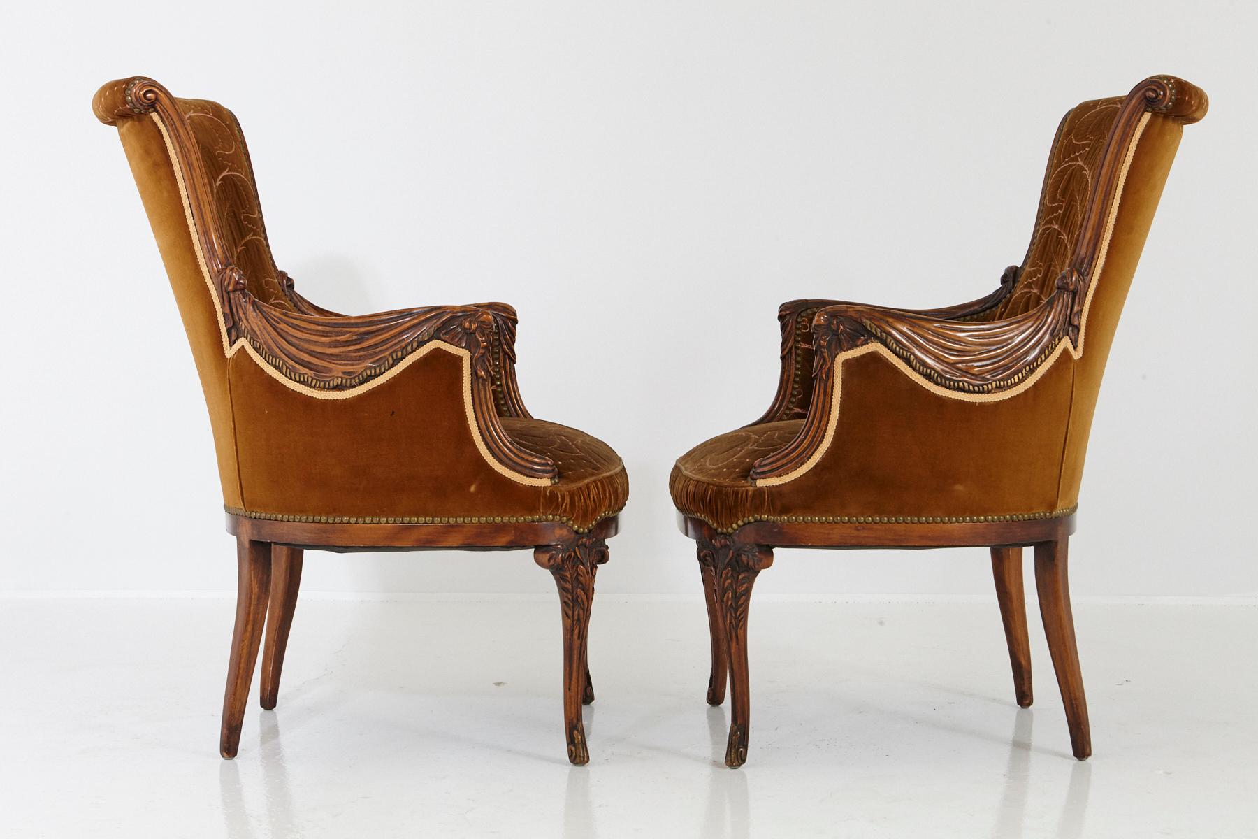 Pair of French Art Nouveau Armchairs, Two-Tone Cognac Colored Embroidered Velvet In Good Condition In Pau, FR