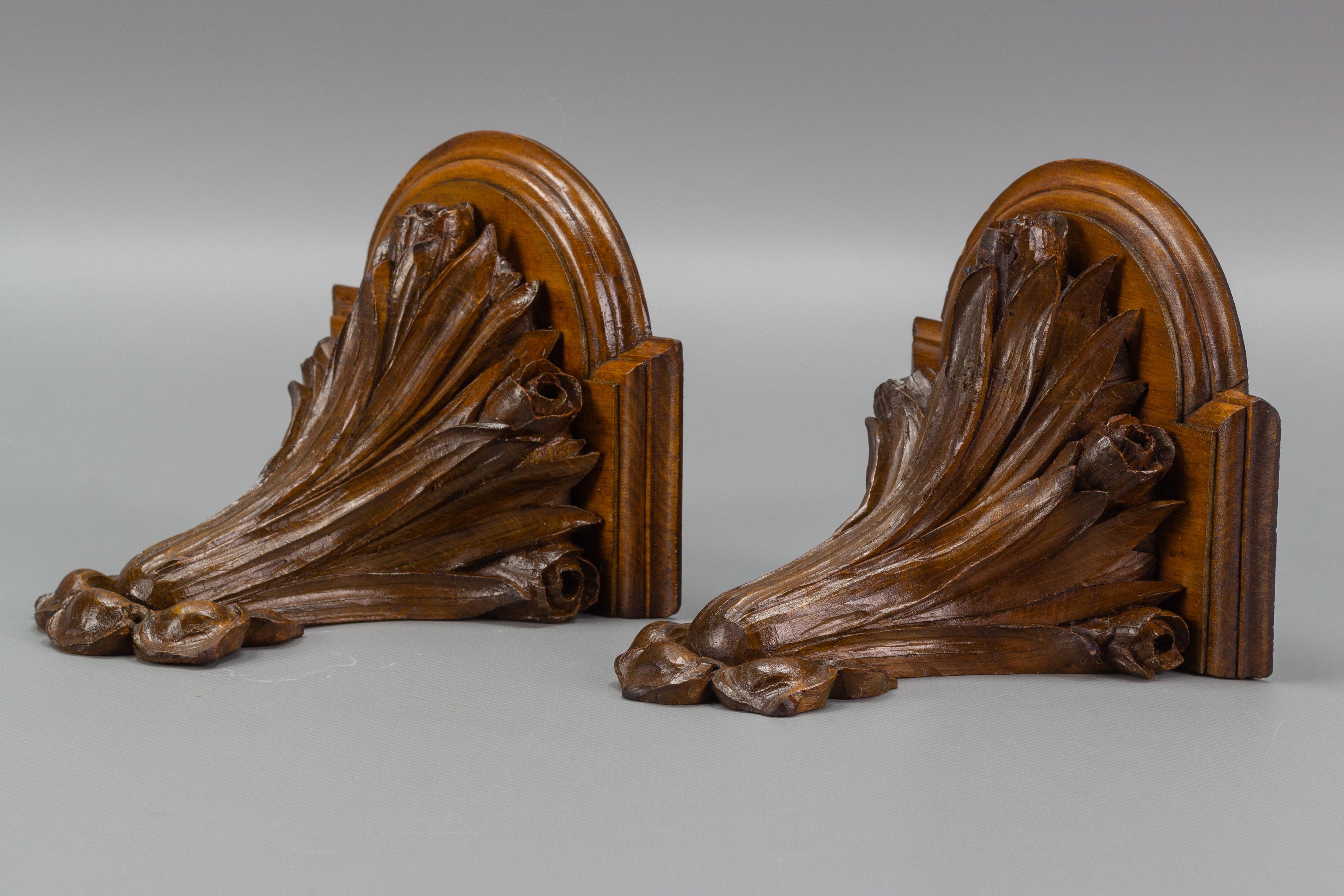 Metal Pair of French Art Nouveau Carved Wooden Wall Brackets, 1920s