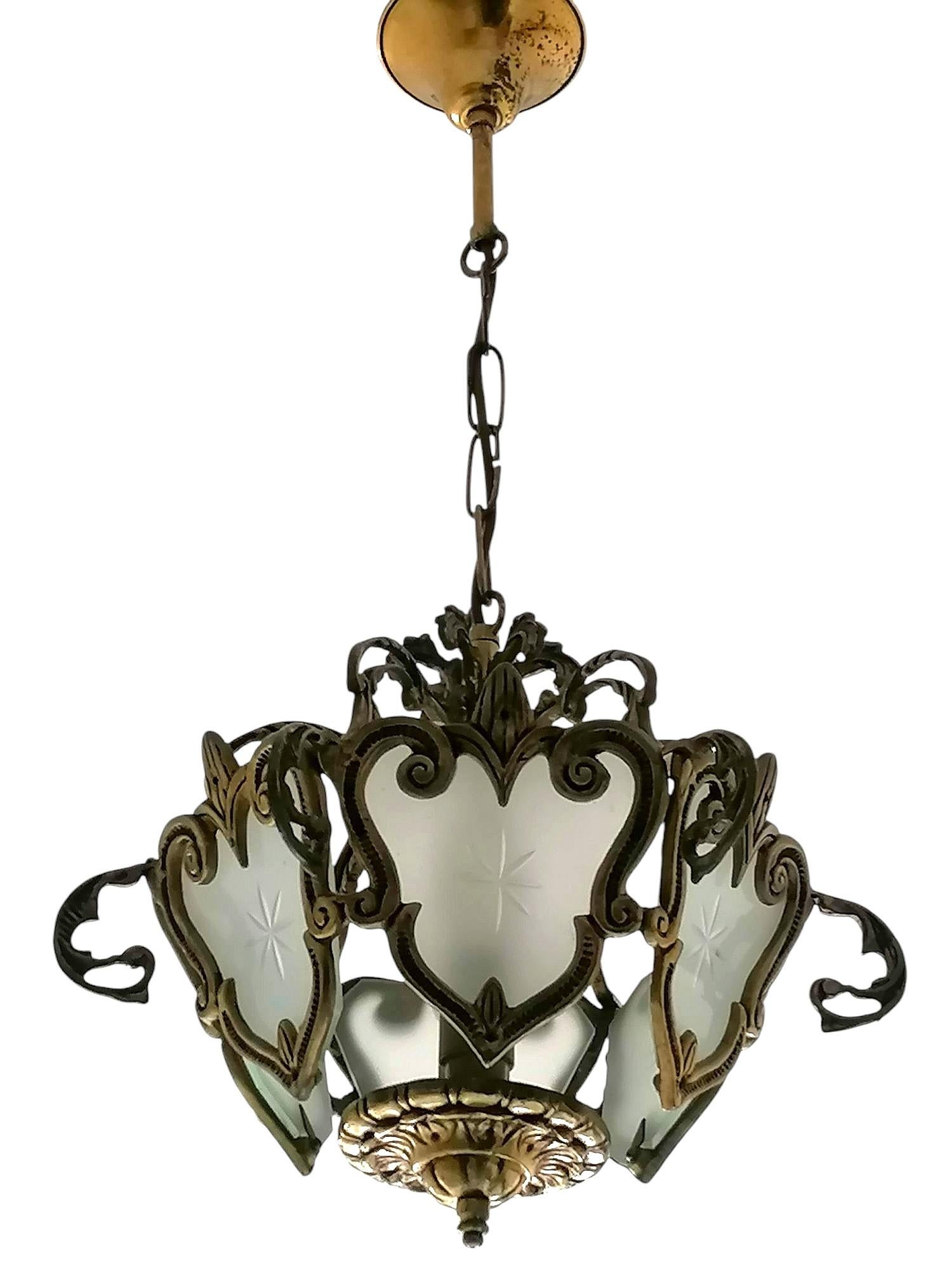 Pareja de candelabros de linterna franceses Art Nouveau de bronce dorado, paneles de cristal esmerilado en venta 3
