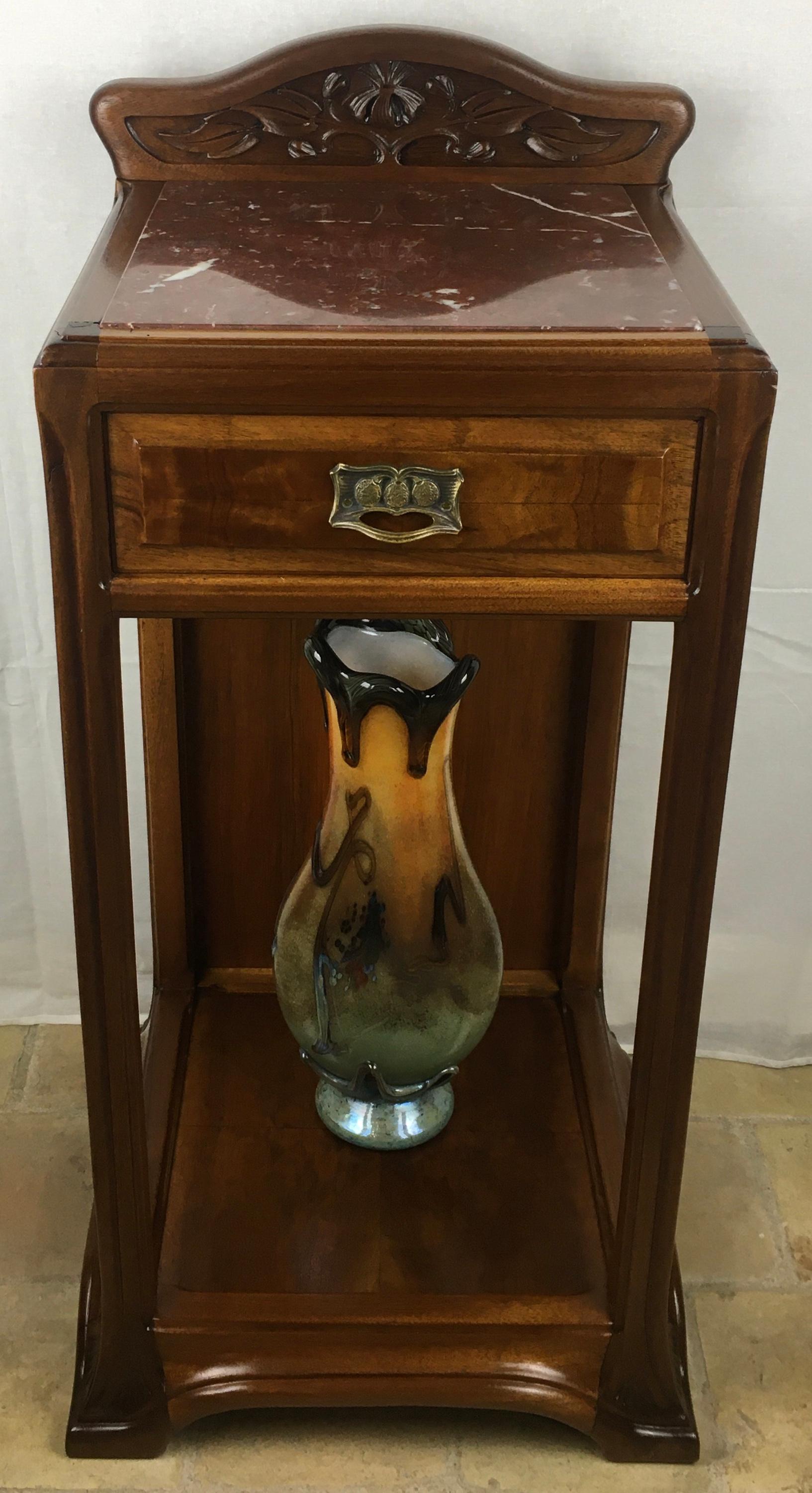 Beautiful pair of French Art Nouveau nightstands or bedside tables by Gauthier- Ponsignon, Ecole de Nancy. 

These excellent quality pieces are made of solid walnut and feature their original marble tops. Recently refinished using French polish