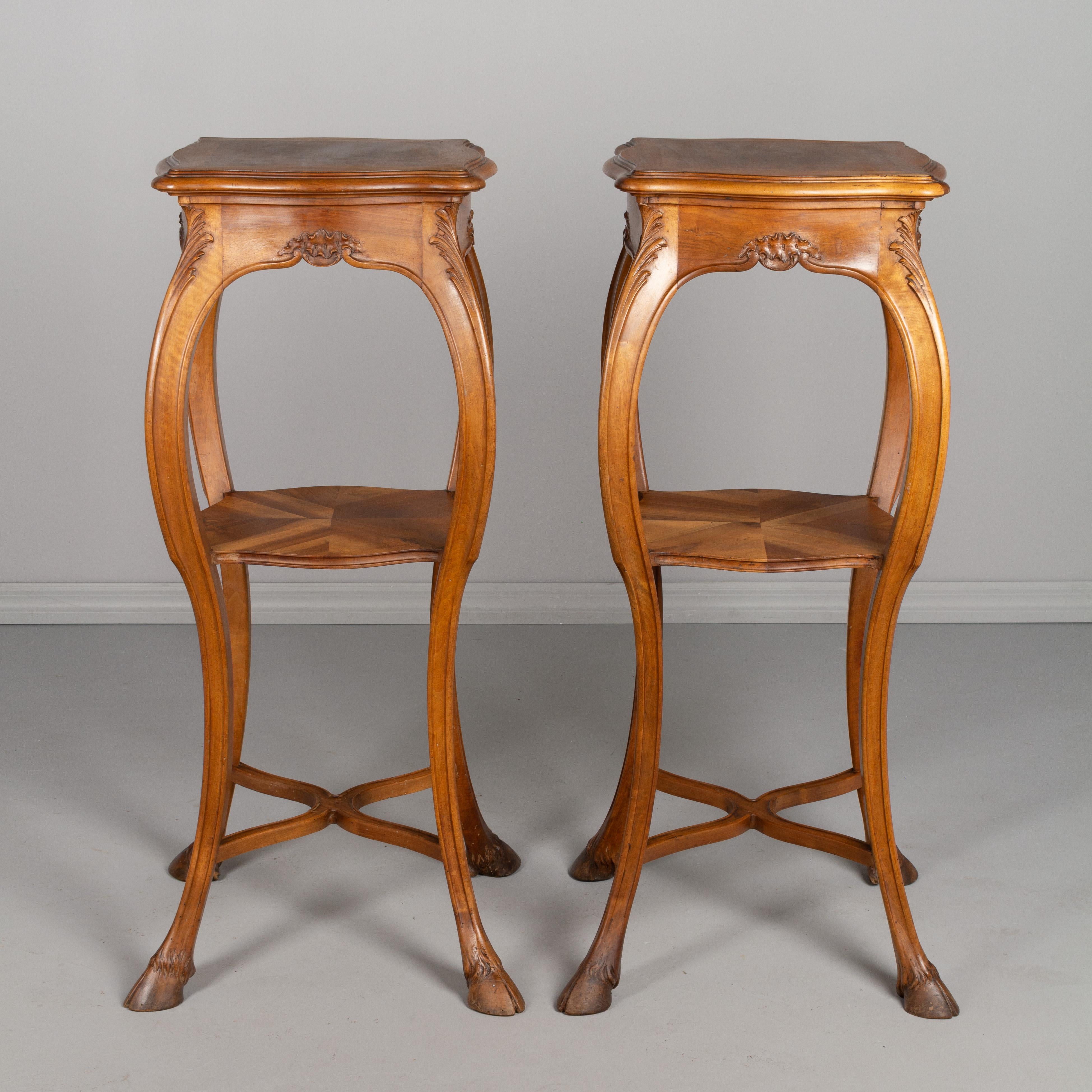 Pair of French Art Nouveau Sellettes or Tall Pedestals In Good Condition For Sale In Winter Park, FL