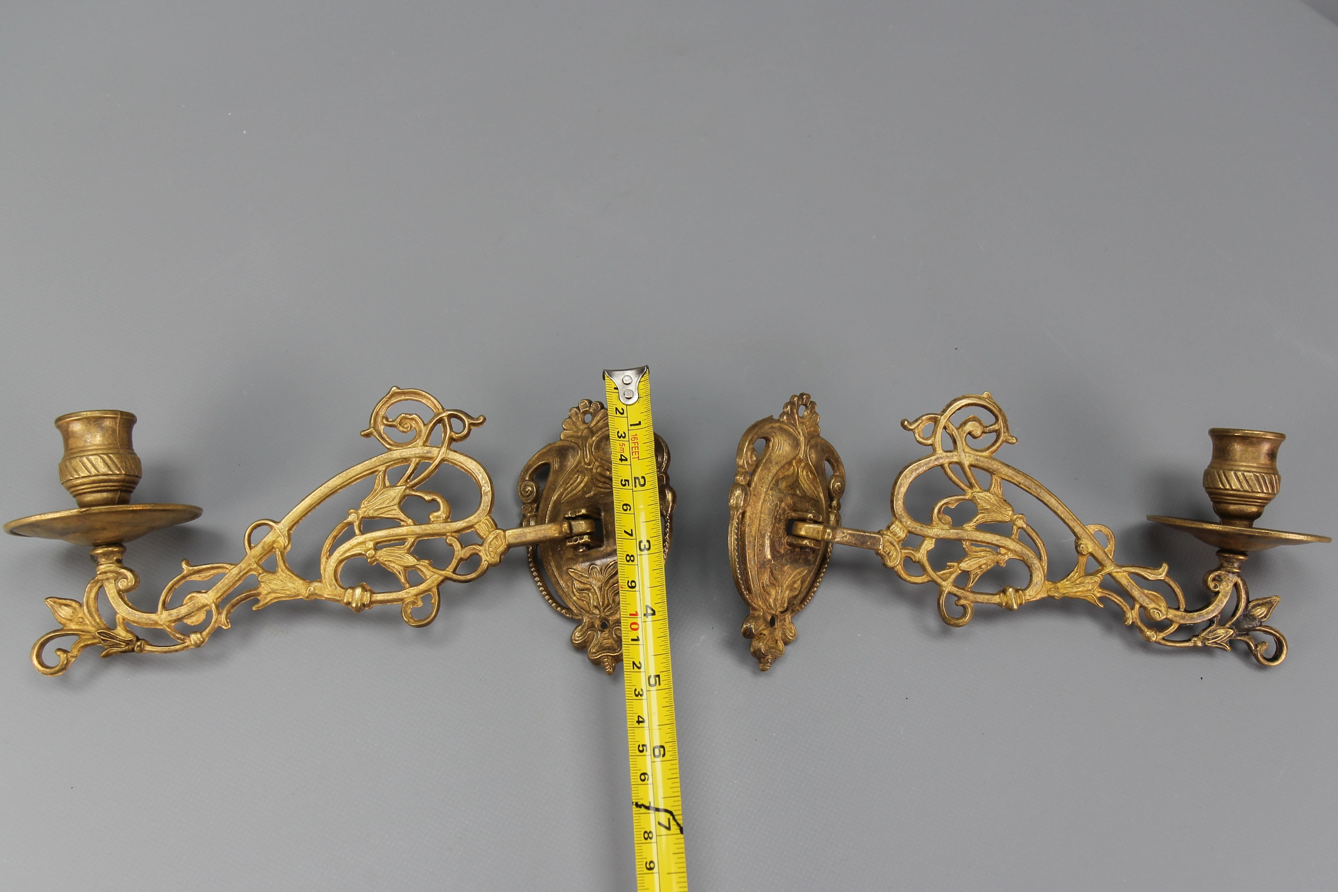 Pareja de candelabros o apliques de piano franceses de estilo Art Nouveau, años 50 en venta 12