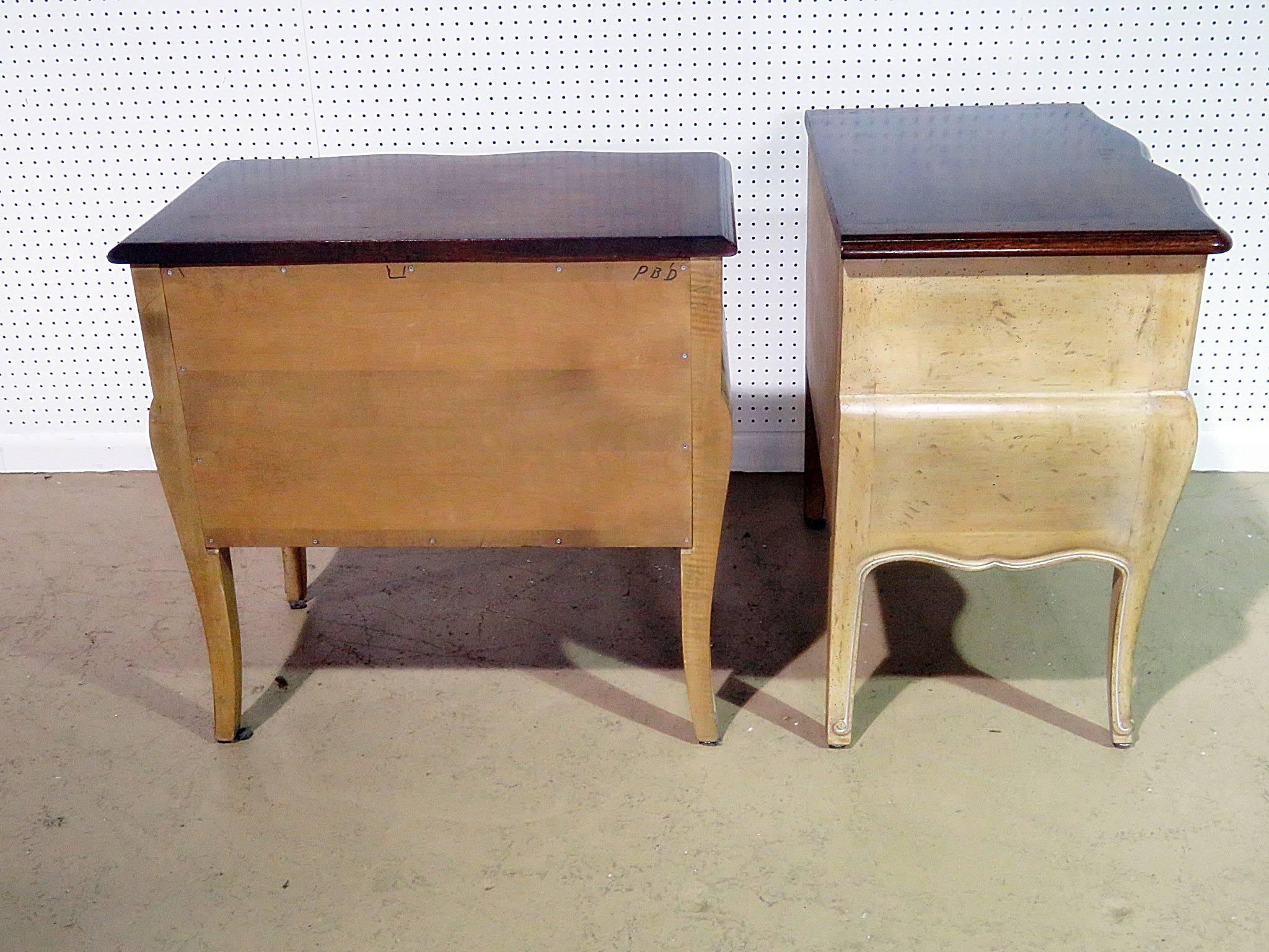 Pair of French Auffray Nightstands In Good Condition In Swedesboro, NJ