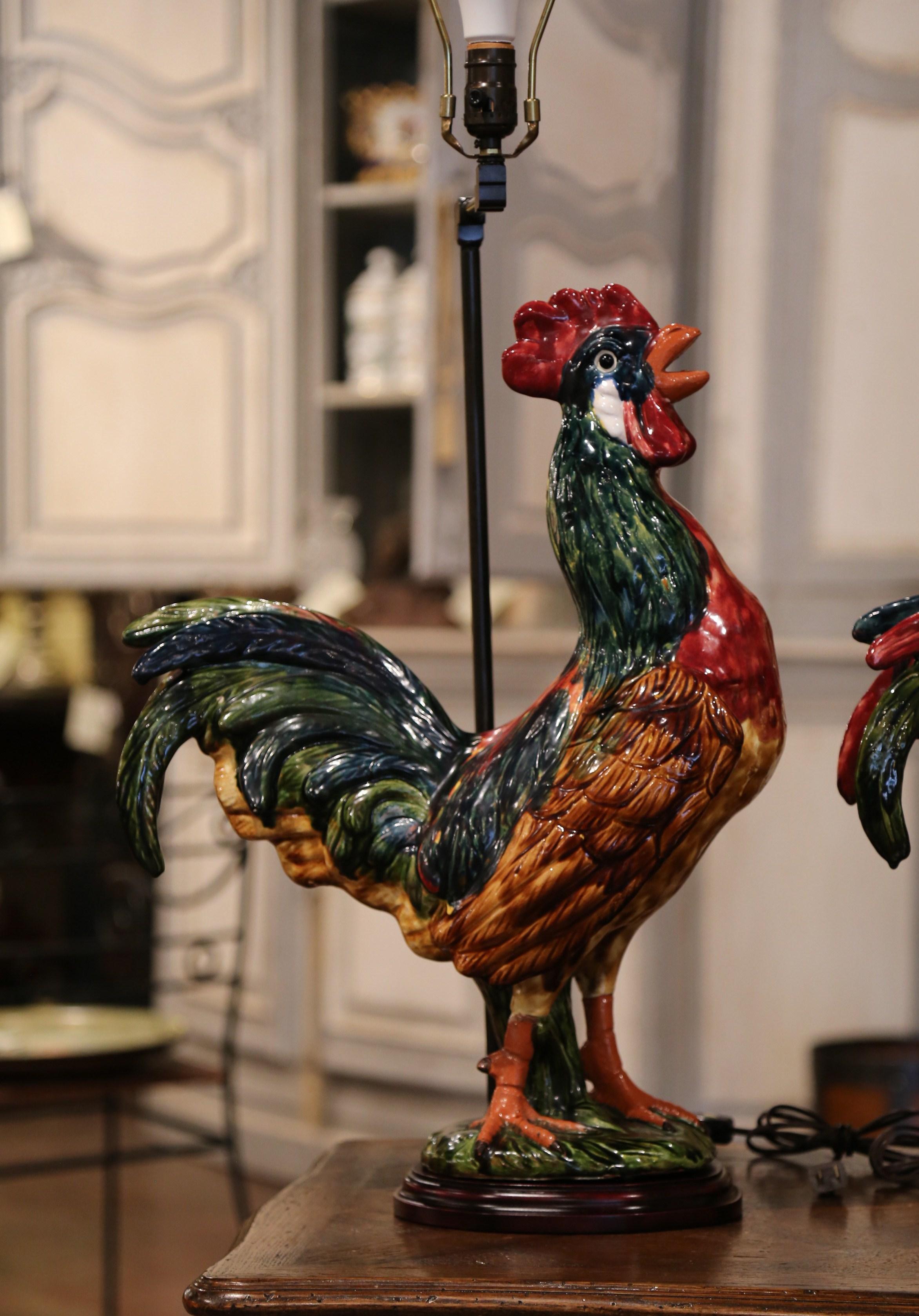Pair of French Barbotine Ceramic Roosters Converted into Table Lamps In Excellent Condition In Dallas, TX