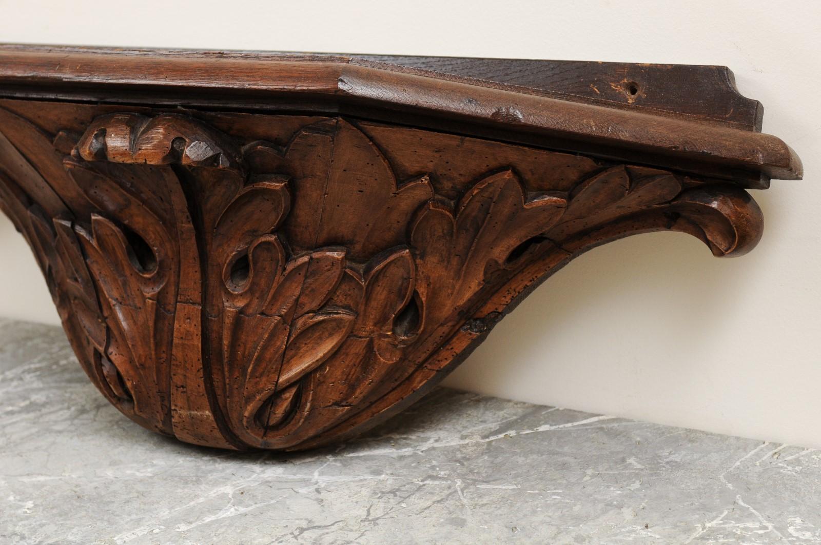 Hand-Carved Pair of French Baroque 17th Century Wooden Wall Brackets with Carved Foliage