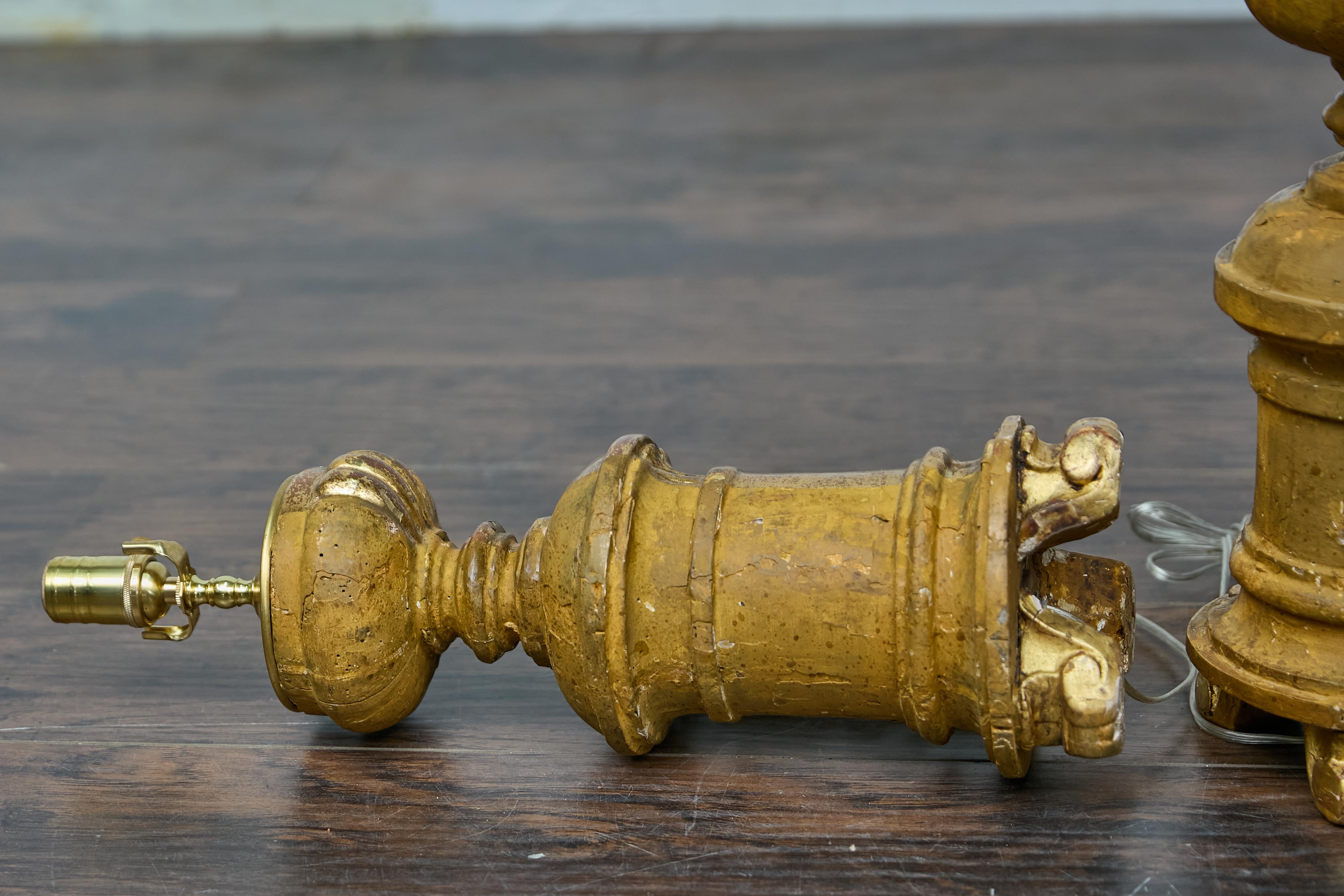 Pair of French Baroque Revival 19th Century Giltwood Fragments Made into Lamps For Sale 7