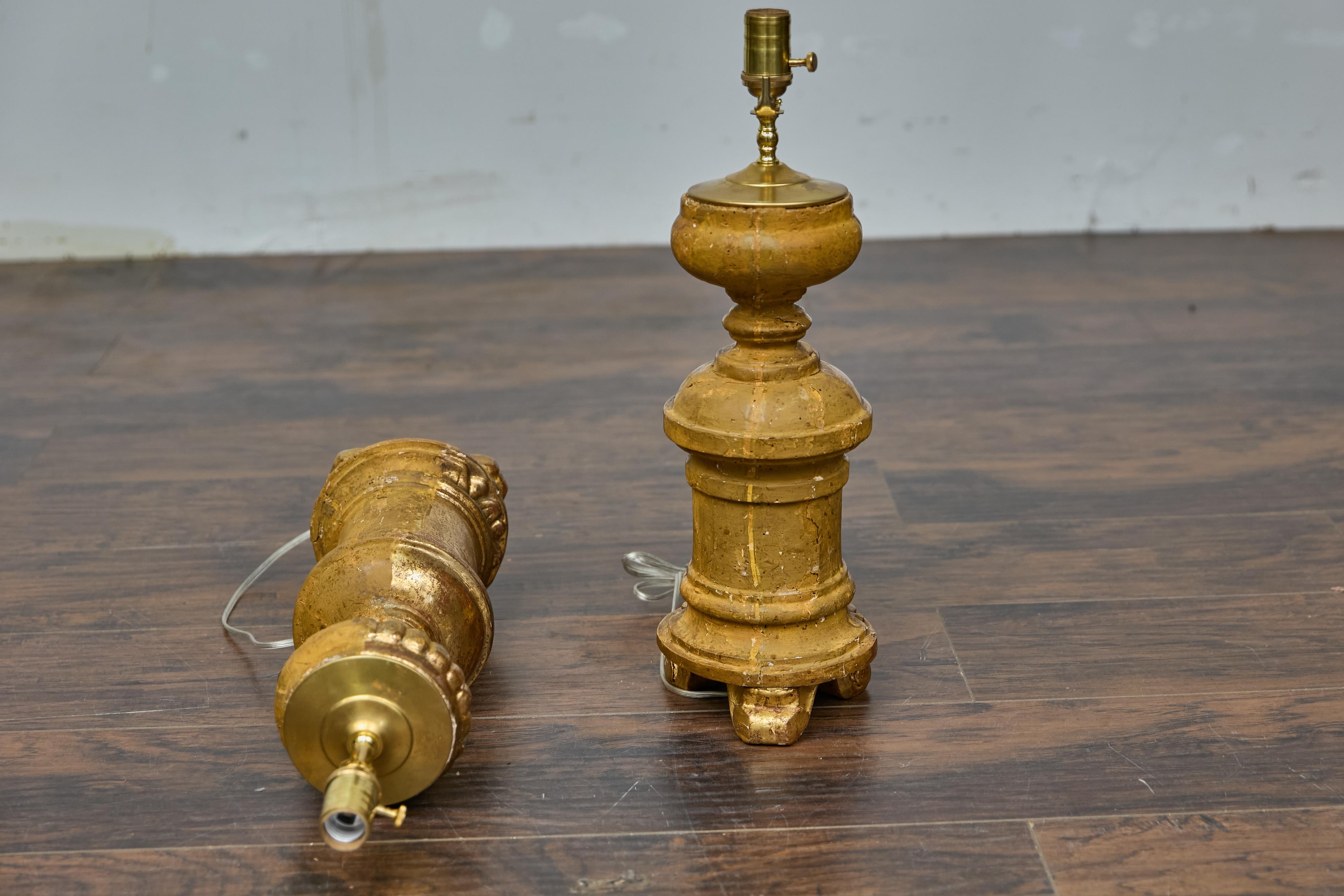 Pair of French Baroque Revival 19th Century Giltwood Fragments Made into Lamps For Sale 11