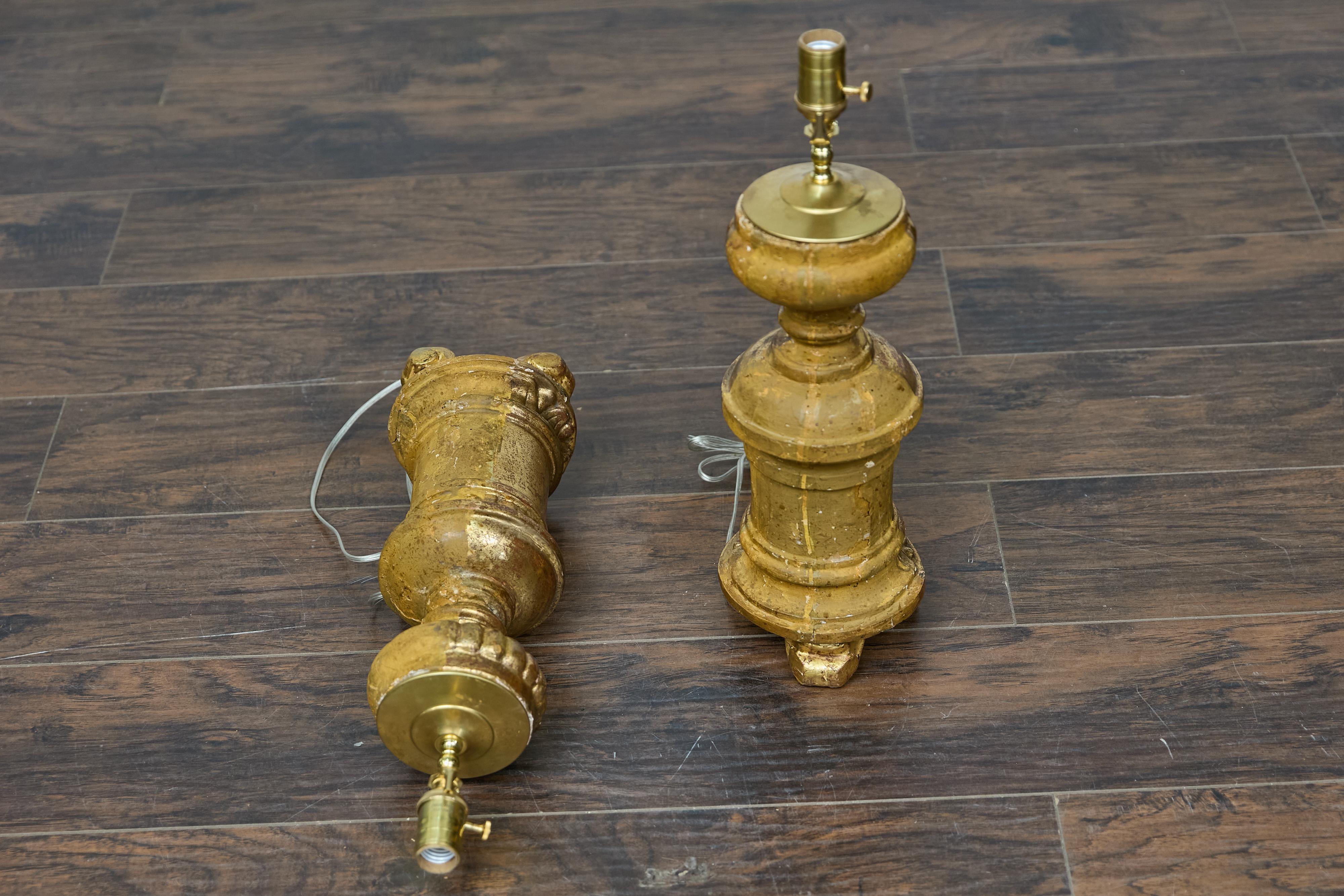 Pair of French Baroque Revival 19th Century Giltwood Fragments Made into Lamps For Sale 13