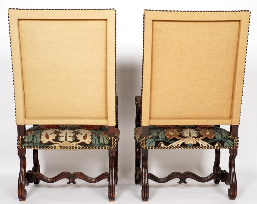 Pair of French Baroque Walnut Needlework Armchairs of the Late 17th Century For Sale 1