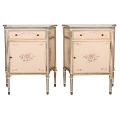 Pareja de mesillas de noche francesas