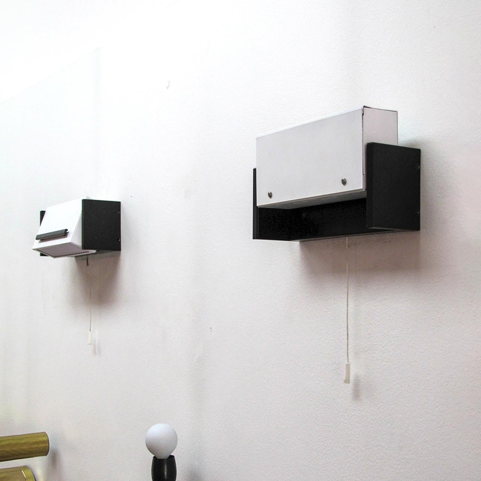 Pareja de lámparas de pared francesas de cabecera, 1960 en Bueno estado para la venta en Los Angeles, CA