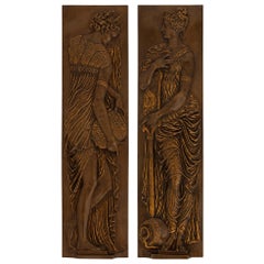 Paire de plaques en bronze et bronze doré d'époque Belle Époque, signées Barbedienne