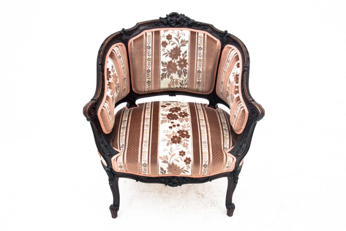 Early 20th Century Pair of French Bergere Chairs, circa 1900s.  For Sale
