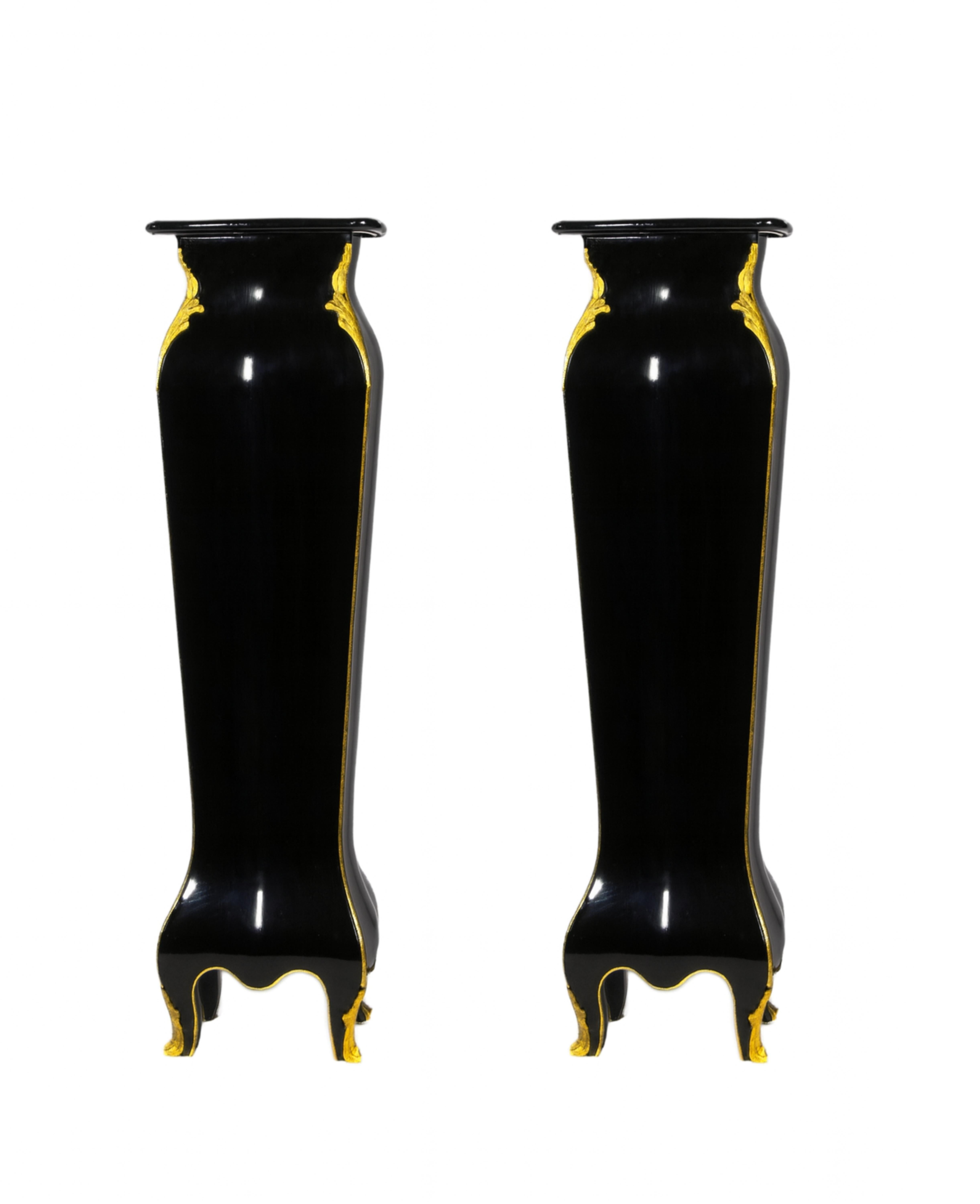 Coppia di piedistalli francesi in lacca nera Luigi XVI in bronzo dorato, XIX secolo in vendita 2