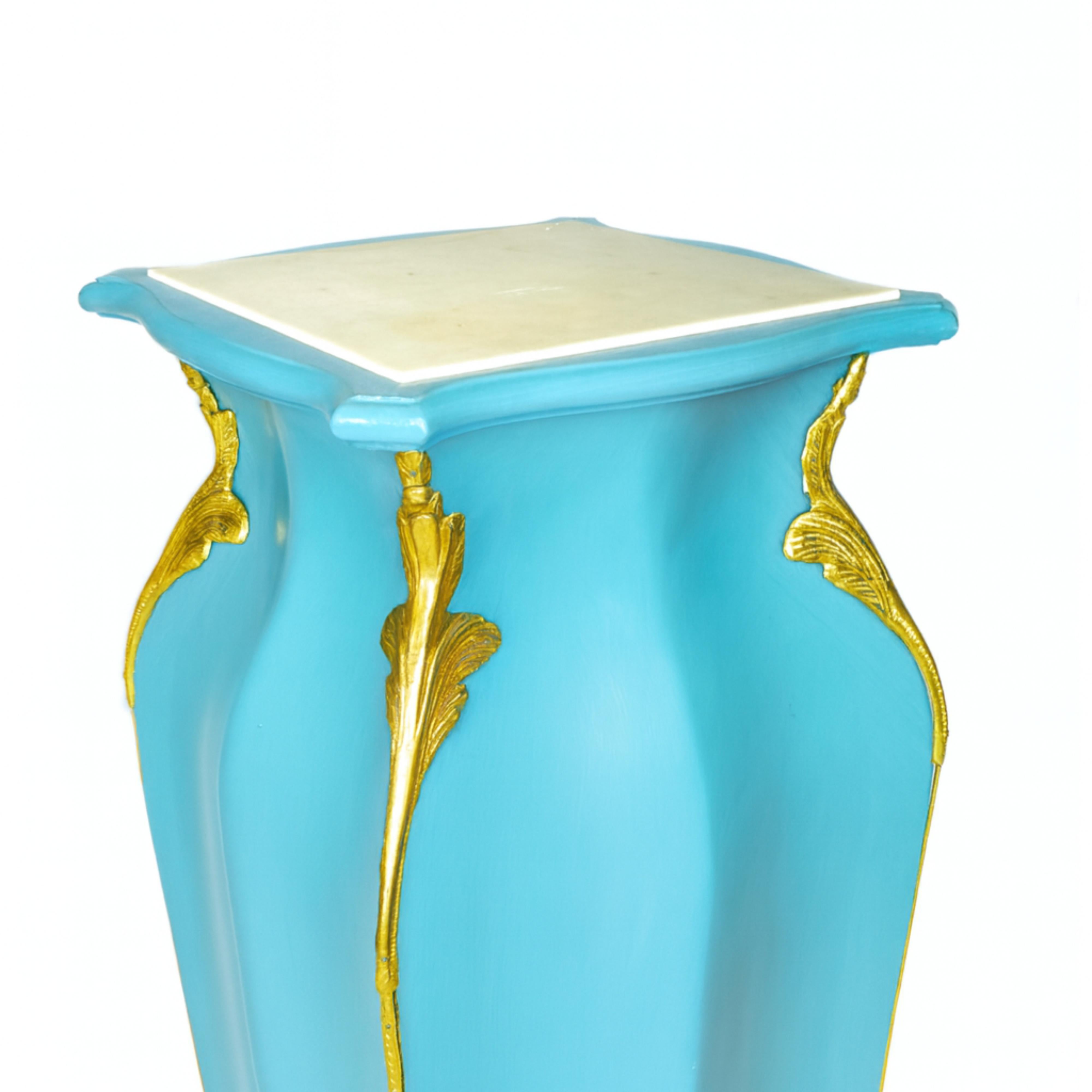 Coppia di piedistalli a colonna Luigi XVI di colore blu uovo francese, XIX secolo in vendita 2