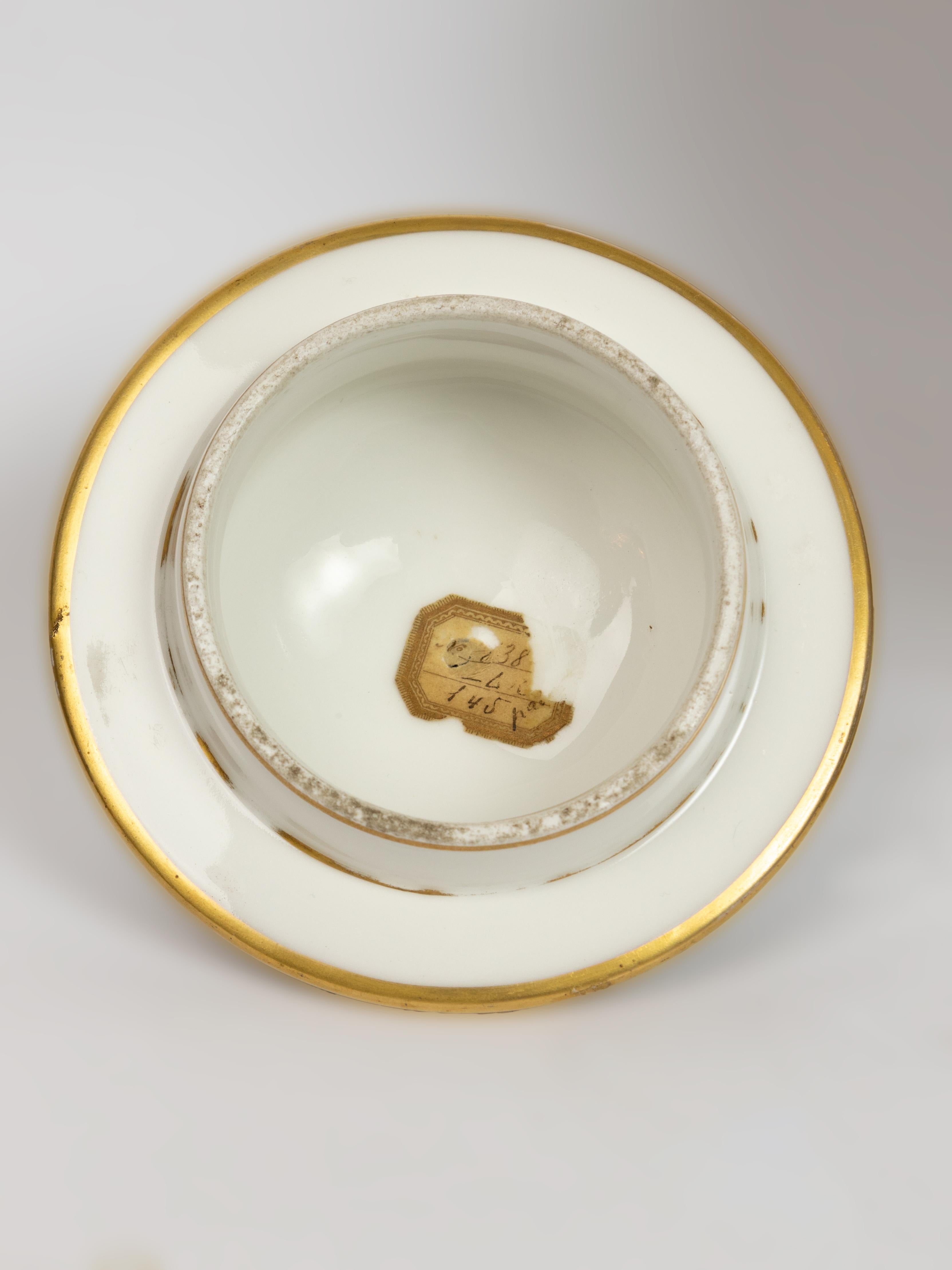 Pair Of French Blue Sèvres Amphore By Château des Tuileries, 19th Century im Angebot 11
