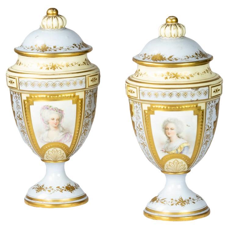 Pair Of French Blue Sèvres Amphore By Château des Tuileries, 19th Century im Angebot