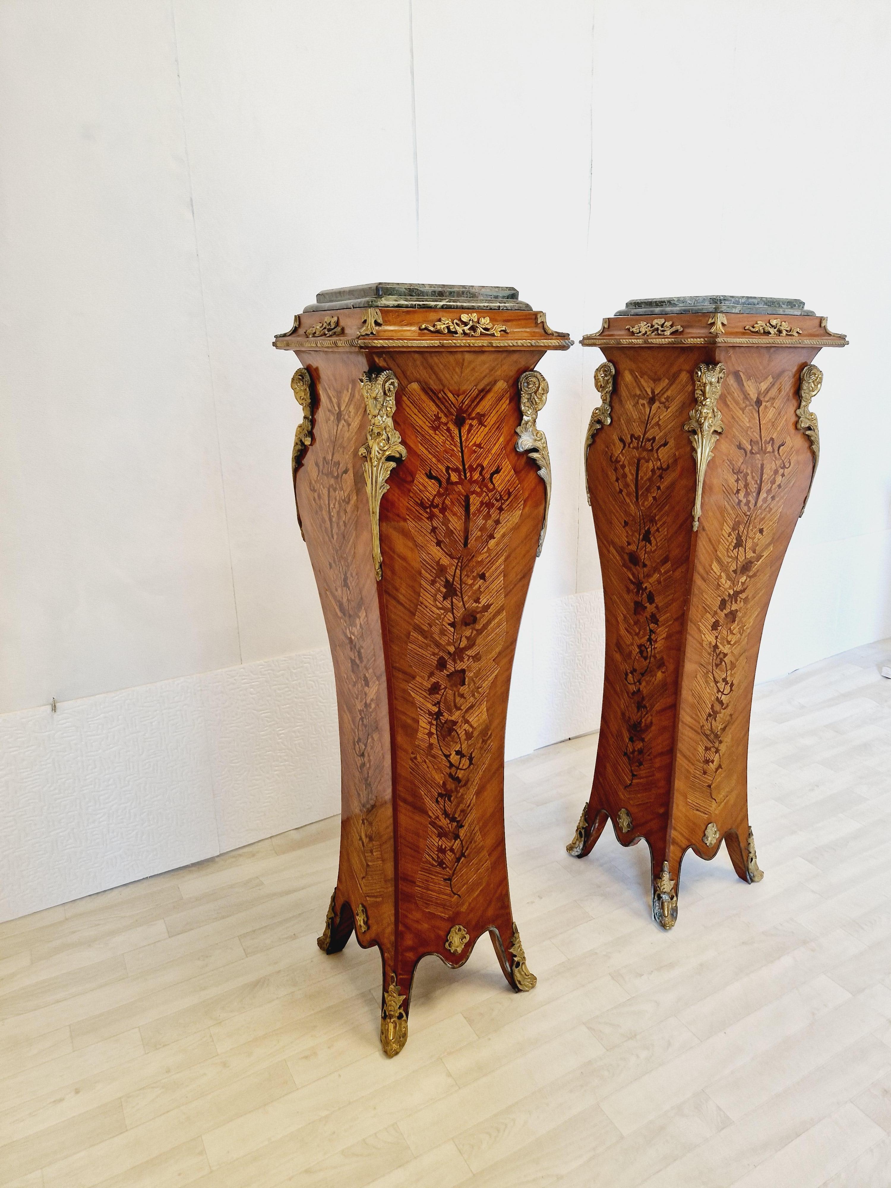Pair of French Bombe Rococo Pedestals For Sale 13