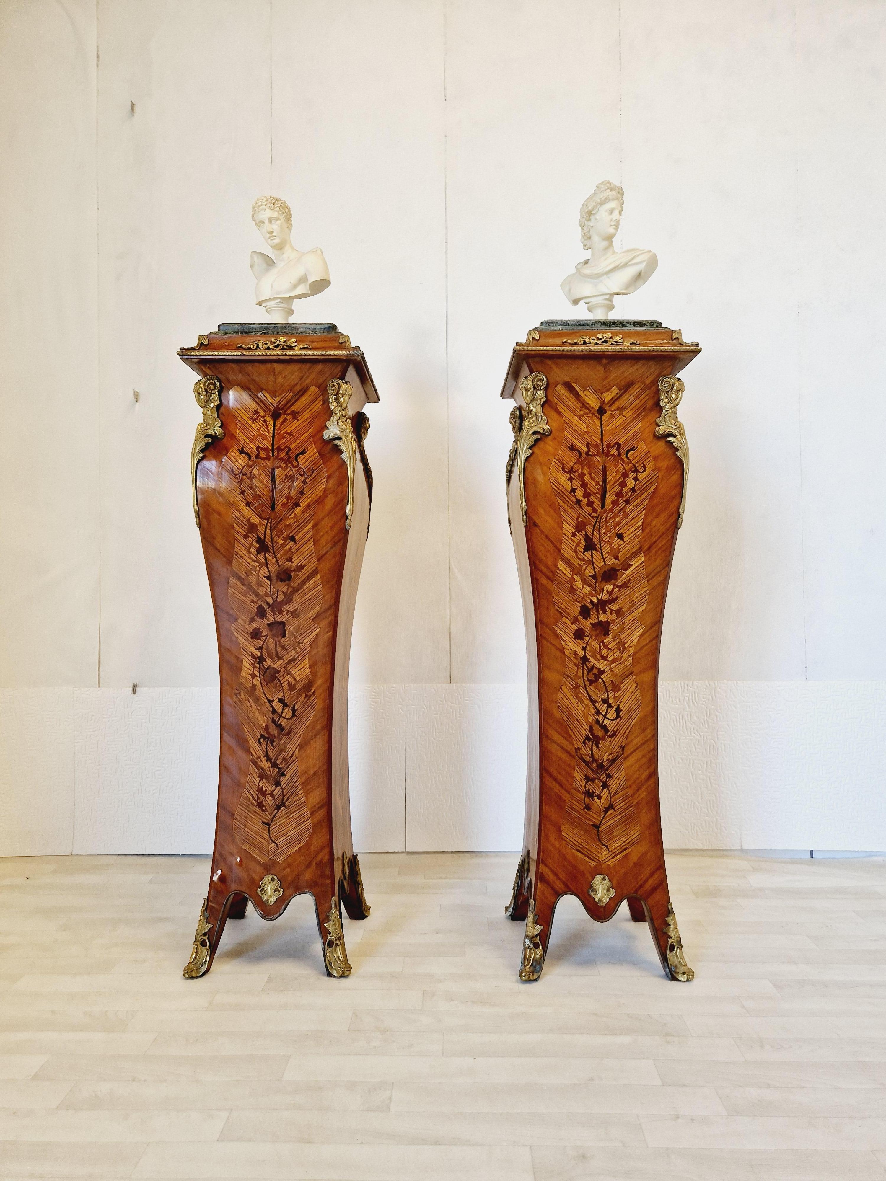 Louis XV Pair of French Bombe Rococo Pedestals