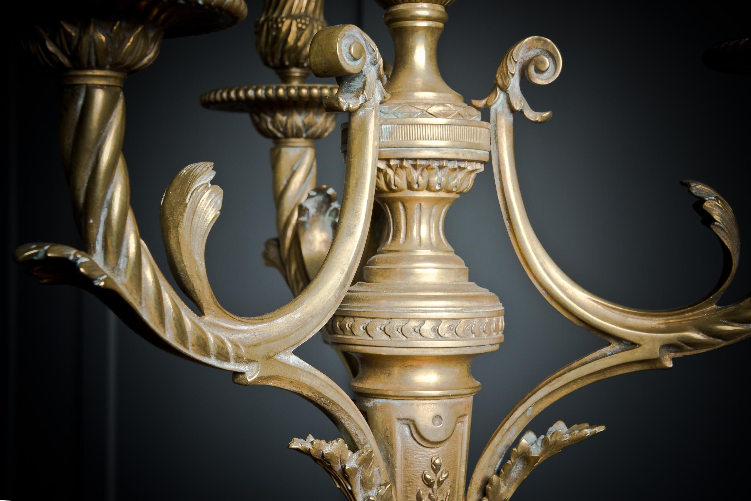 Early 19th Century Pair of French Brass Candle Sticks For Sale