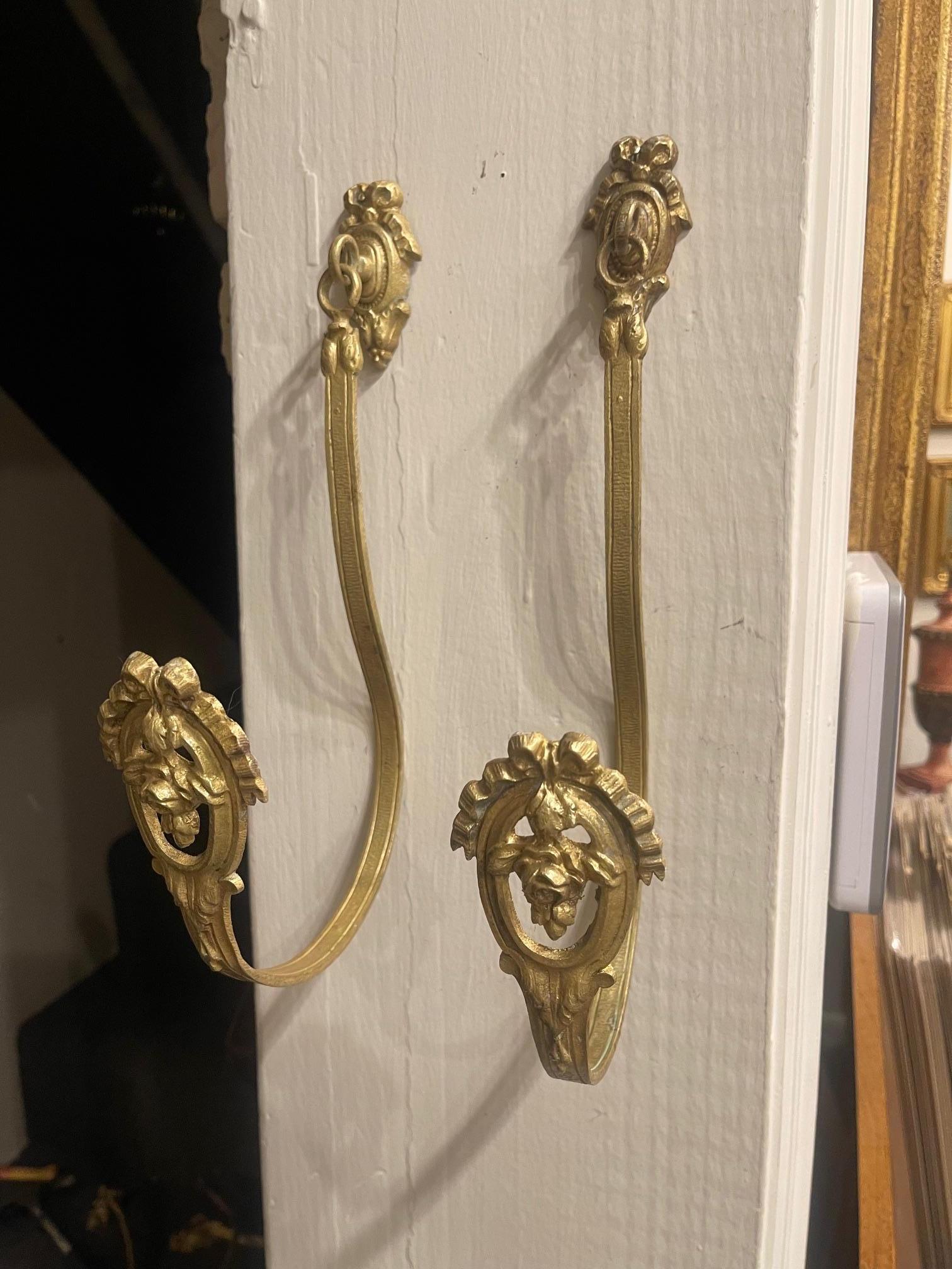 Pair of French Bronze and Brass Curtain Tiebacks or Curtain Holder, 19th Century In Good Condition For Sale In Savannah, GA