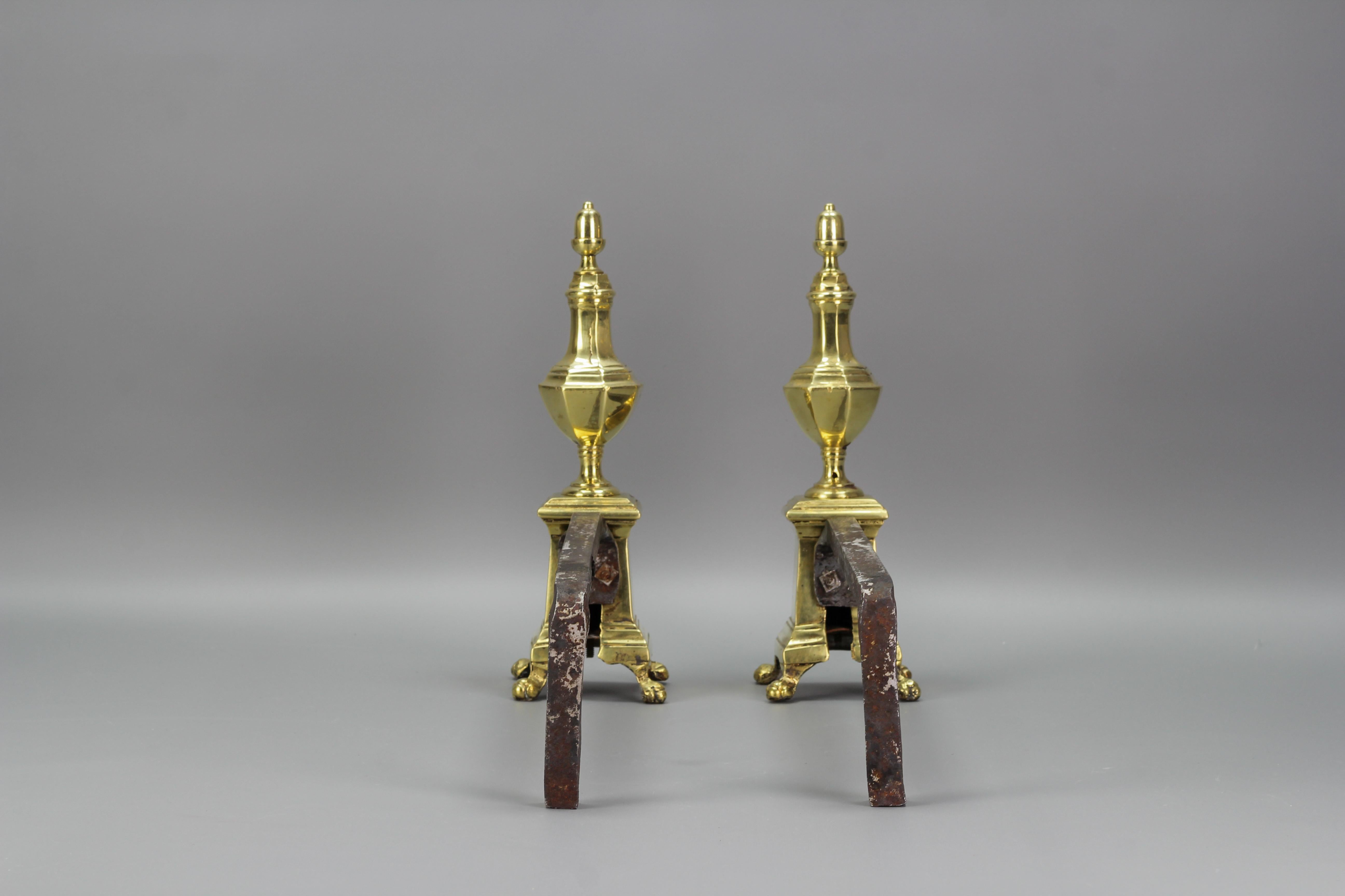 Paar französische Feuerböcke aus Bronze und Eisen, frühes 20. Jahrhundert im Angebot 1