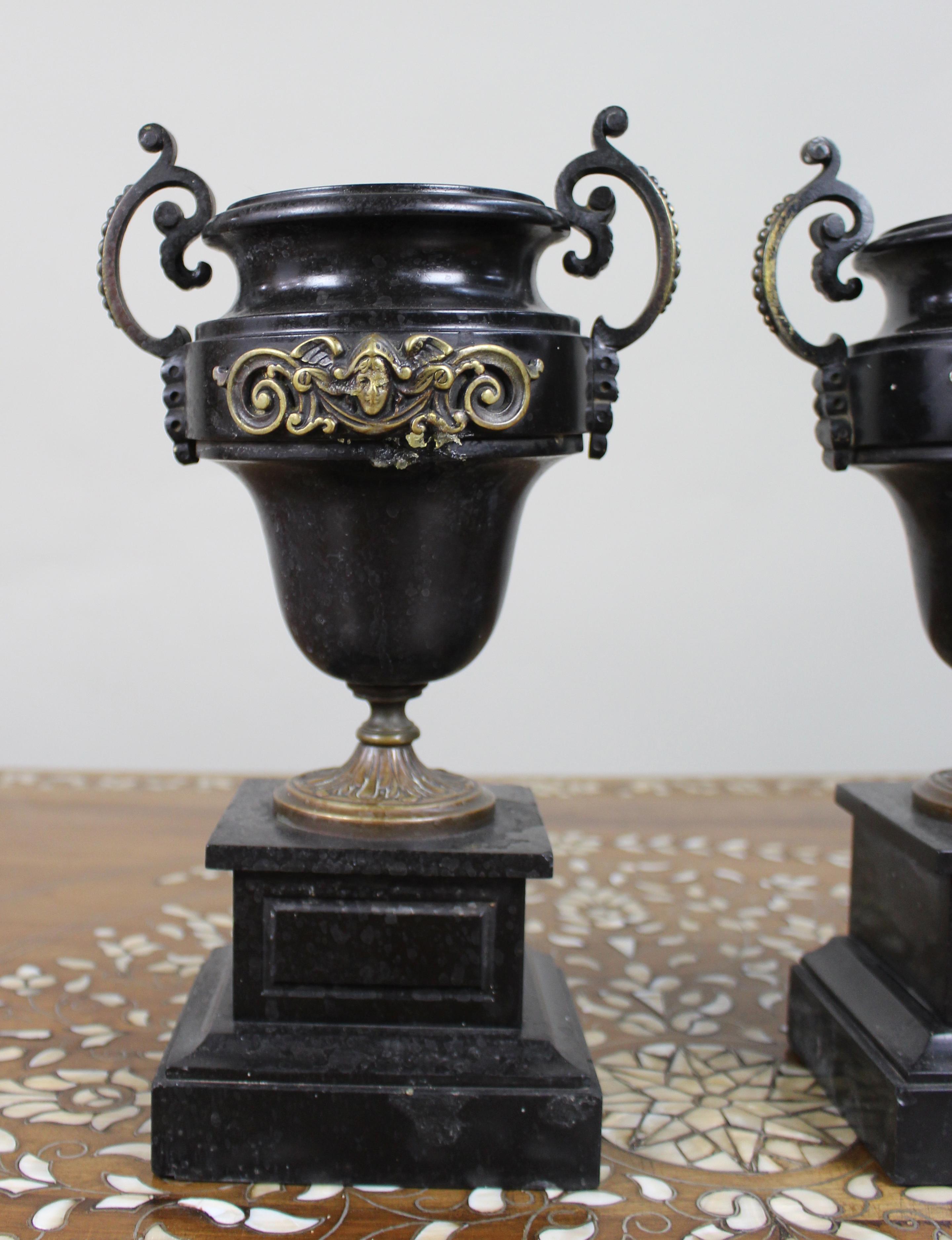 Pair of French Bronze and Marble Urns In Good Condition For Sale In Worcester, GB
