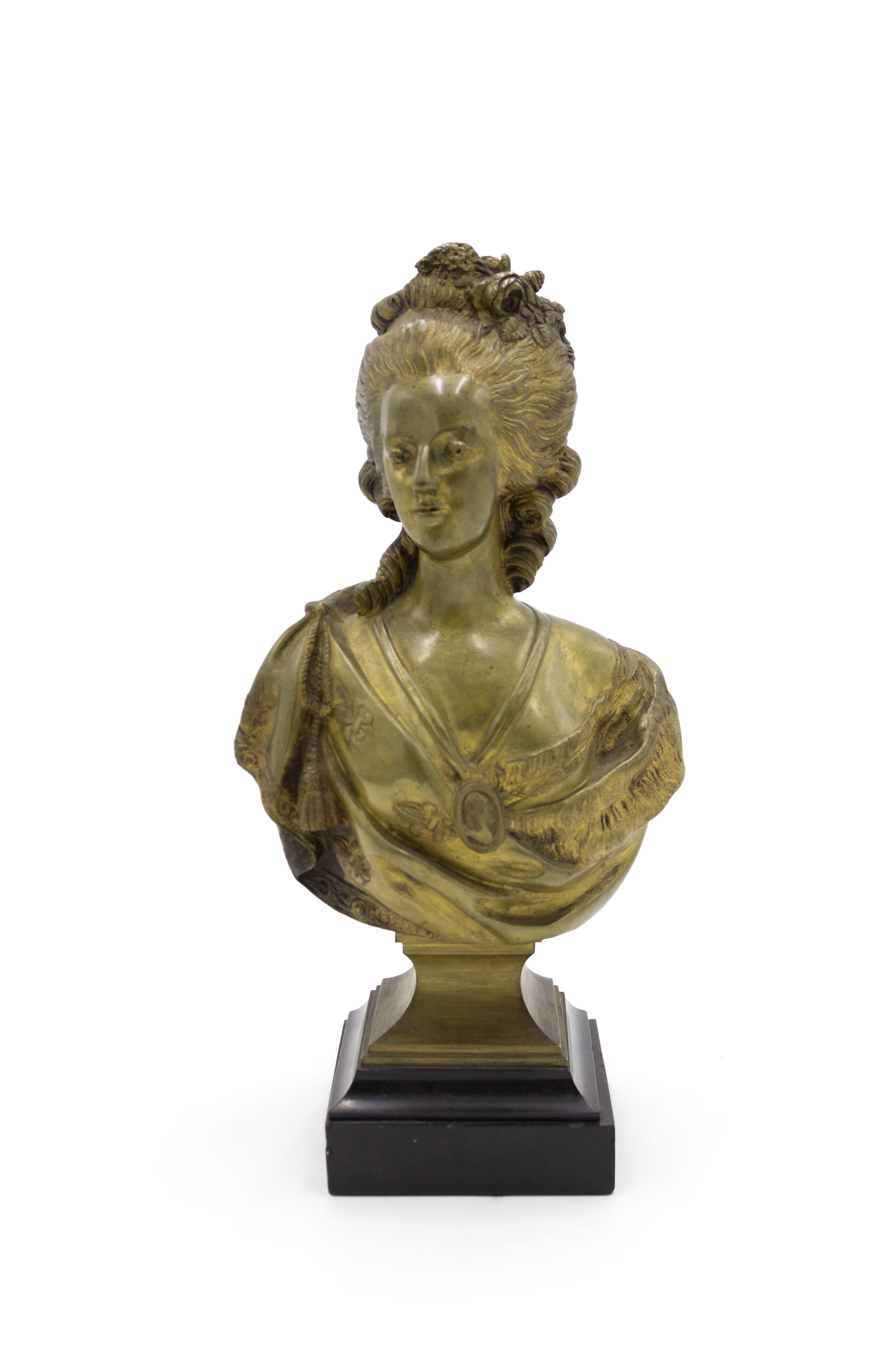 Pair of French Bronze Busts of Louis XVI and Marie Antoinette For Sale 10