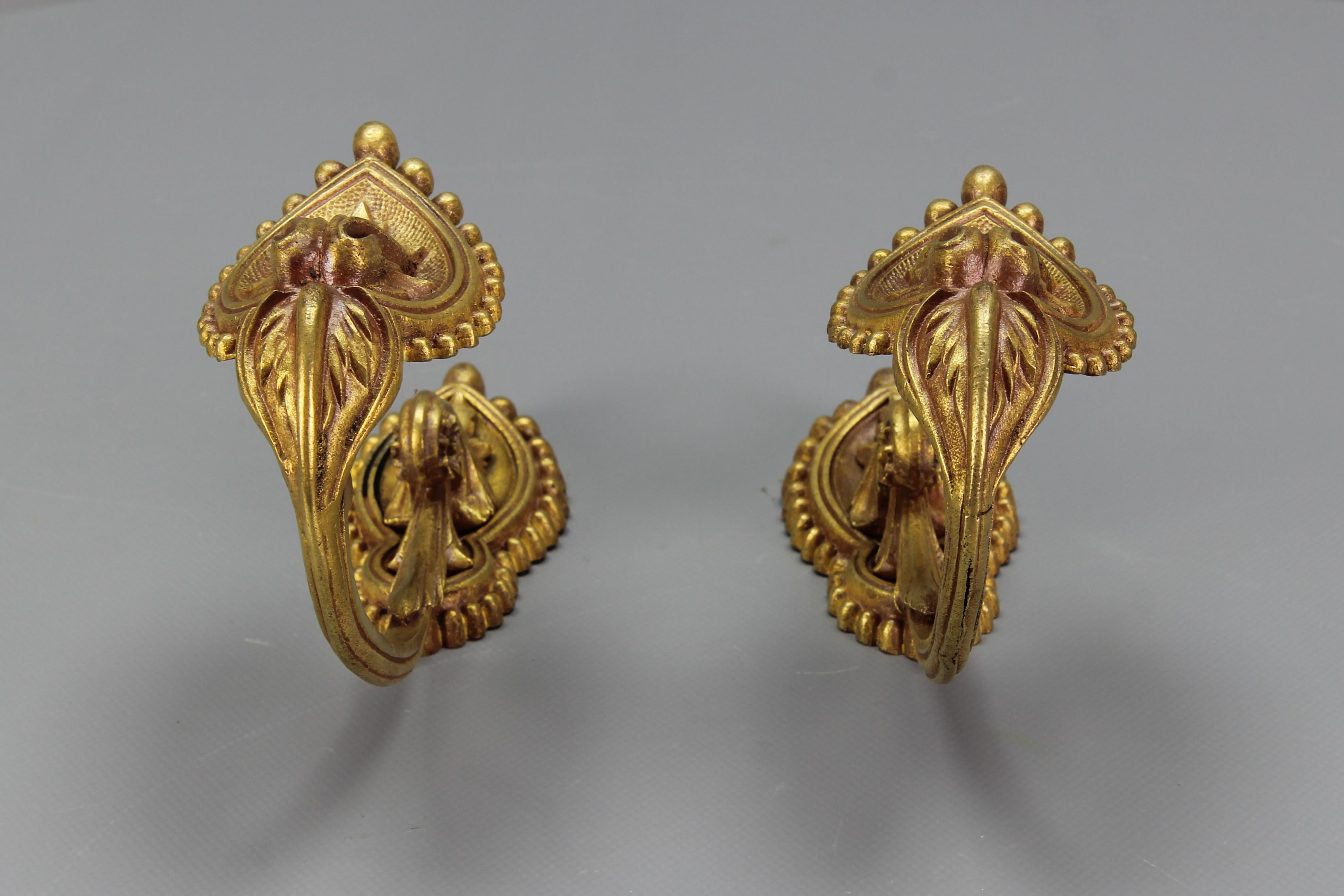 Pair of French Bronze Curtain Tiebacks or Curtain Holders, Early 20th Century For Sale 1