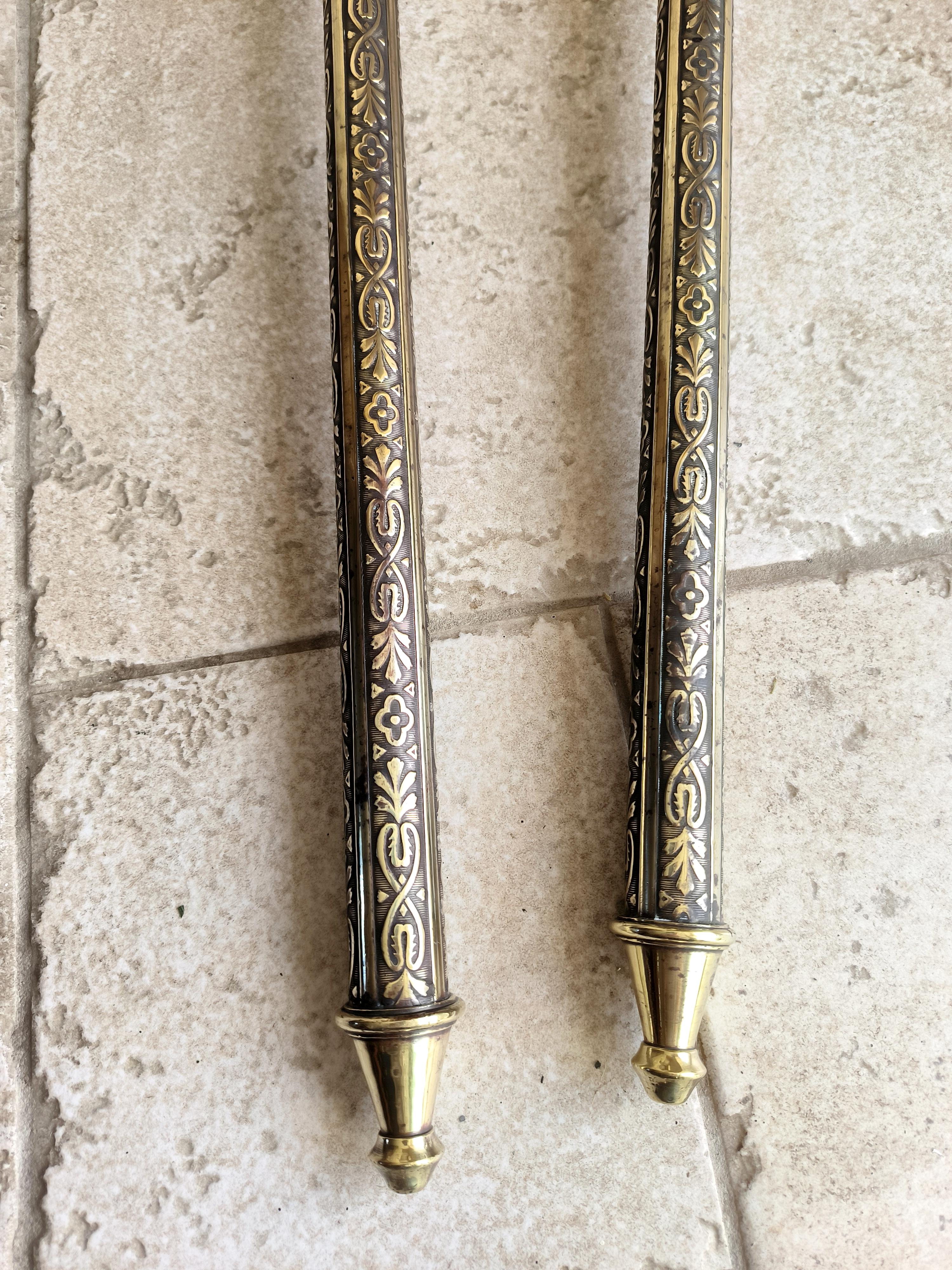 Pareja de antorchas procesionales eclesiásticas francesas de bronce Circa principios del siglo XX en venta 3