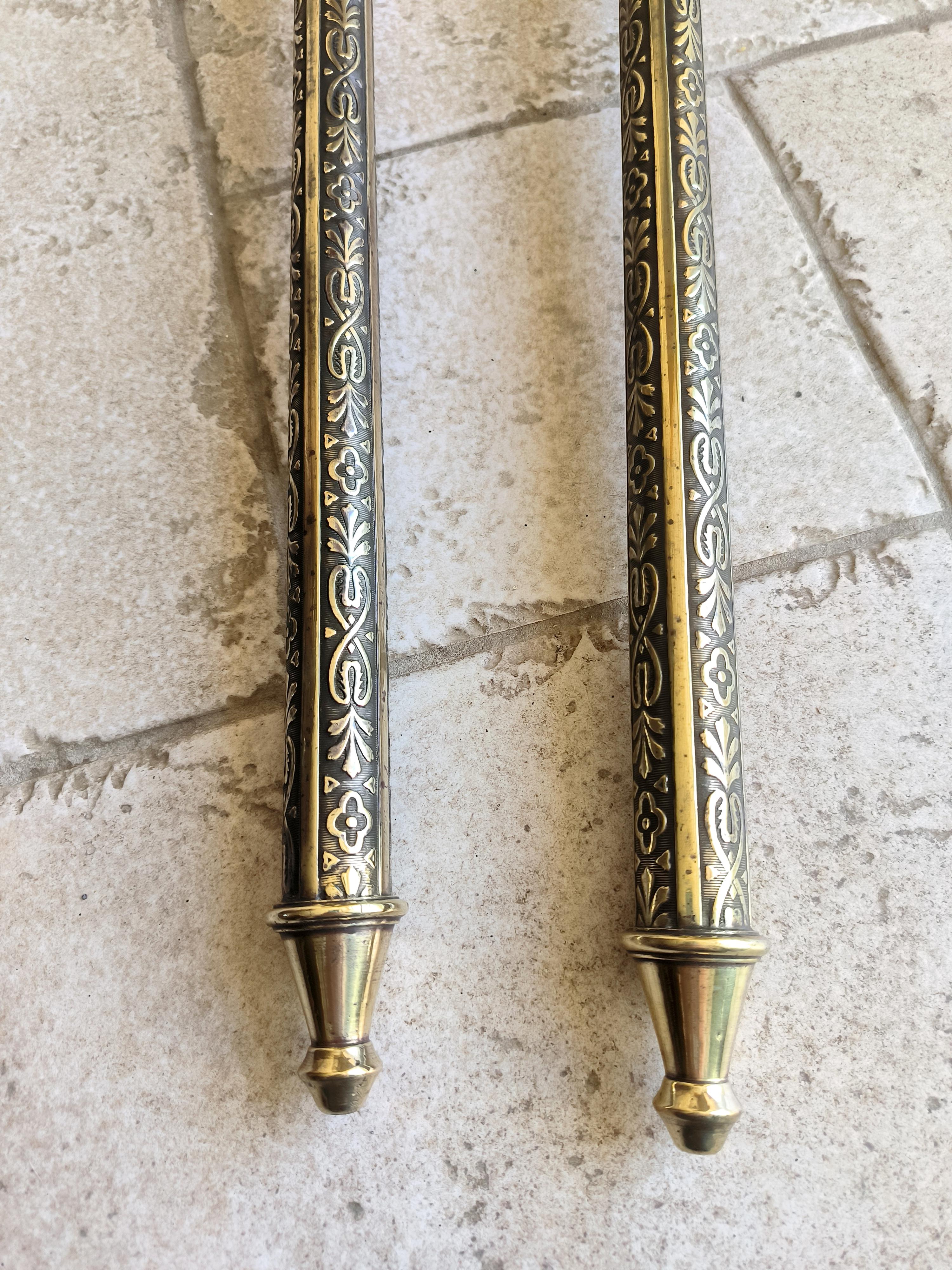 Pareja de antorchas procesionales eclesiásticas francesas de bronce Circa principios del siglo XX en venta 4