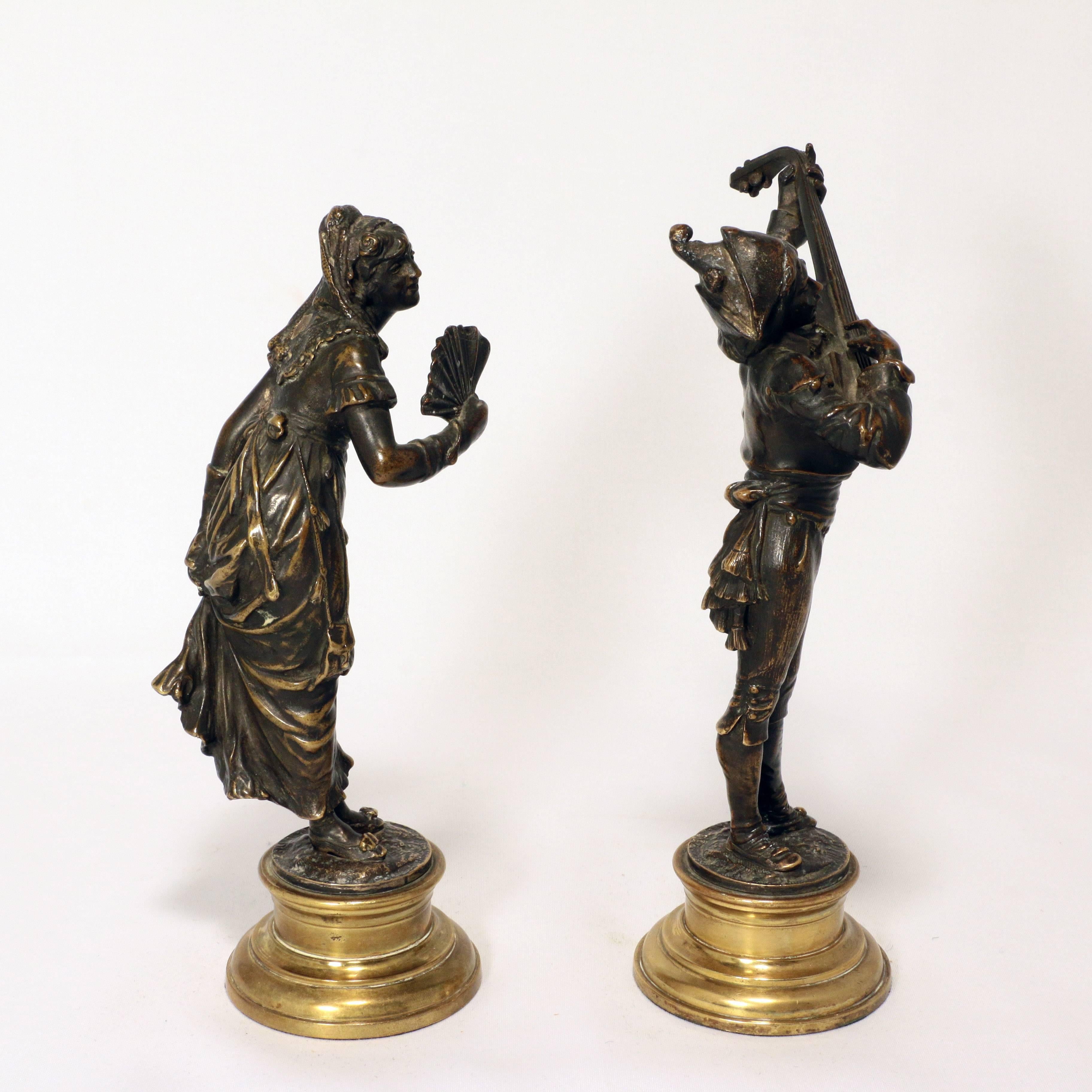 Pair of French Bronze Figures In Good Condition For Sale In Montreal, QC