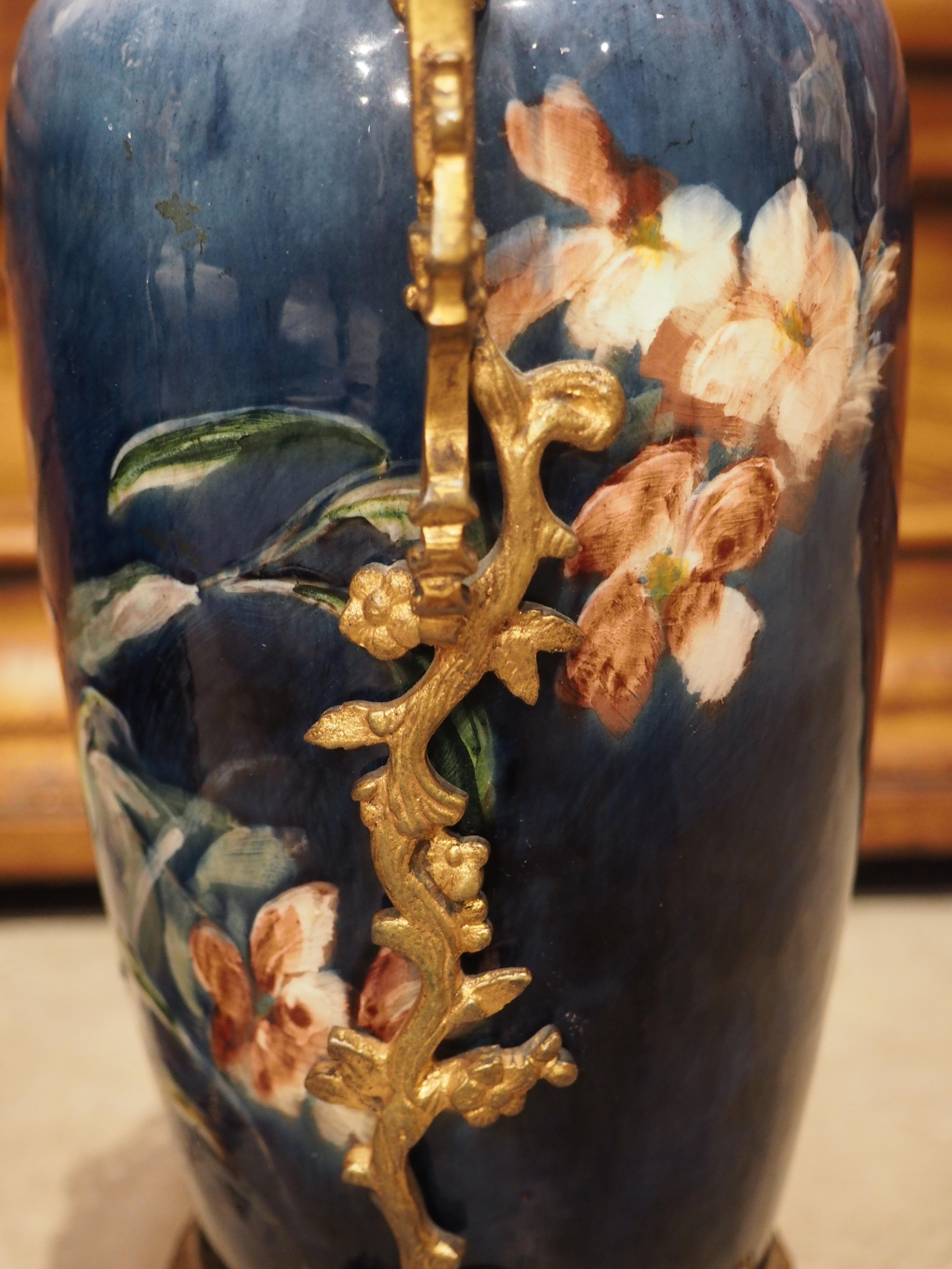 Paire de vases barbotine français montés sur bronze, Montigny Sur Loing, vers 1860 6