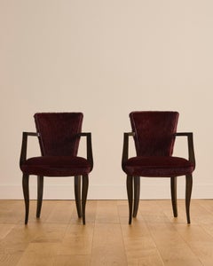 Paar französische Sessel aus burgunderrotem Rindsleder und Holz, um 1940