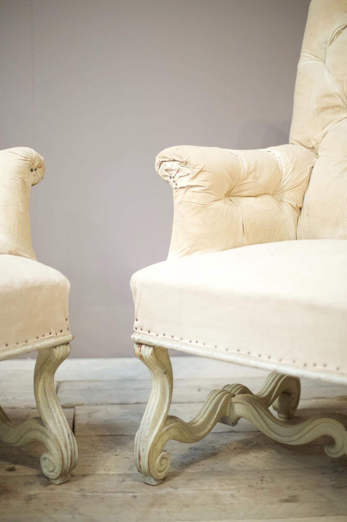 Pair of French Buttoned Armchairs with Carved Frame In Excellent Condition In Malton, GB