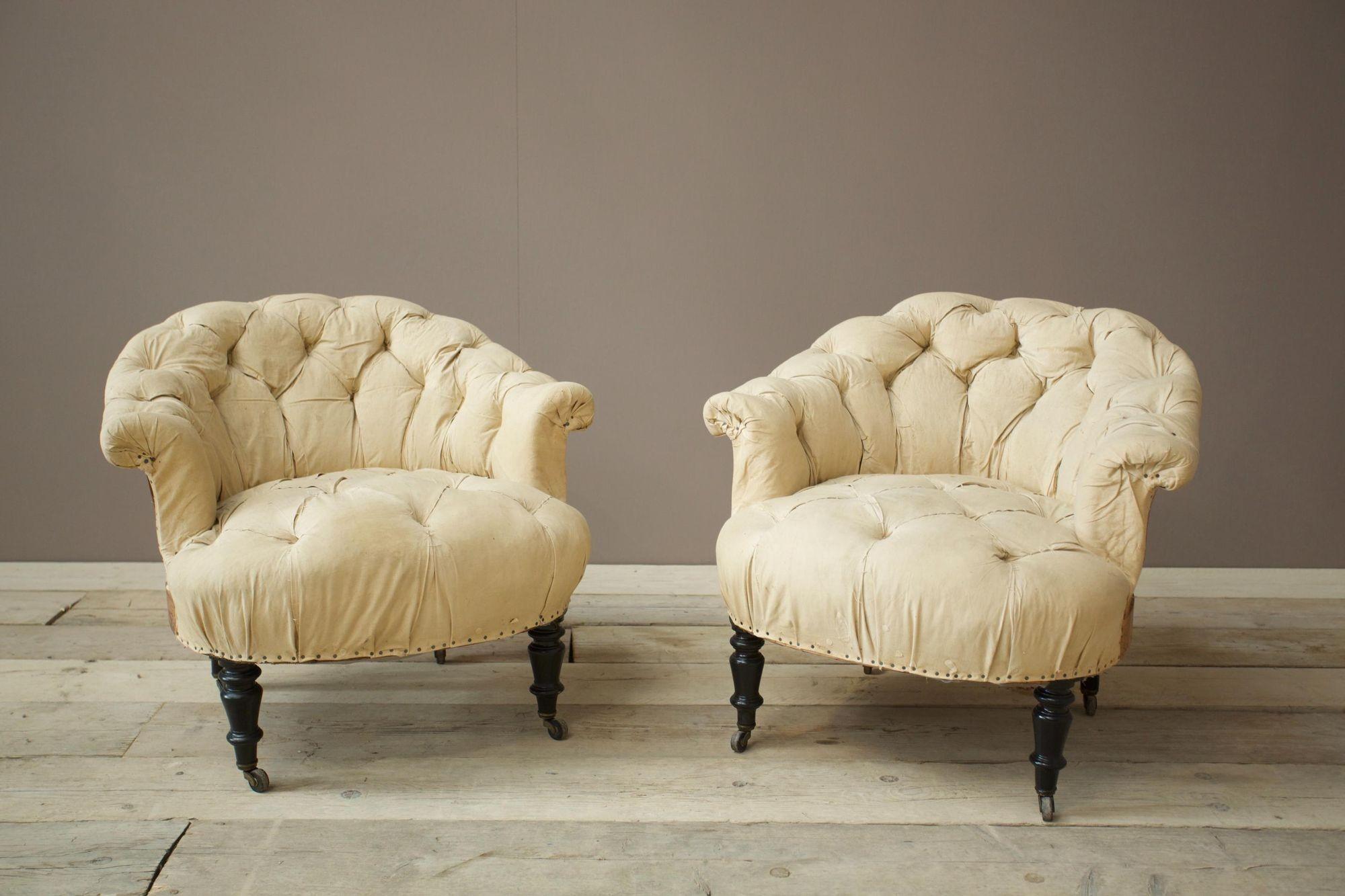 Pair of French Buttoned Tub Chairs In Excellent Condition In Malton, GB