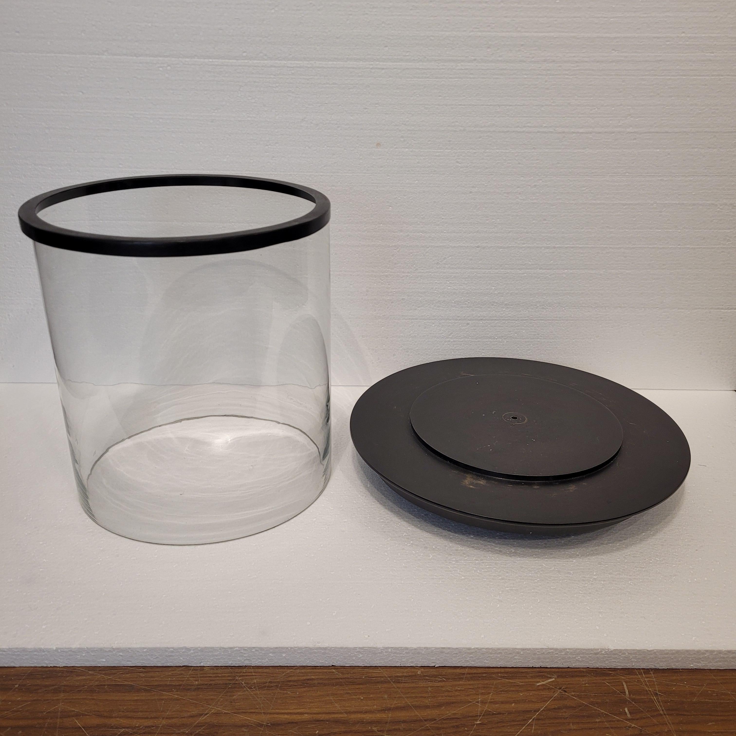 Pair of French candle holders, photophores, candlesticks, glass and black metal For Sale 8