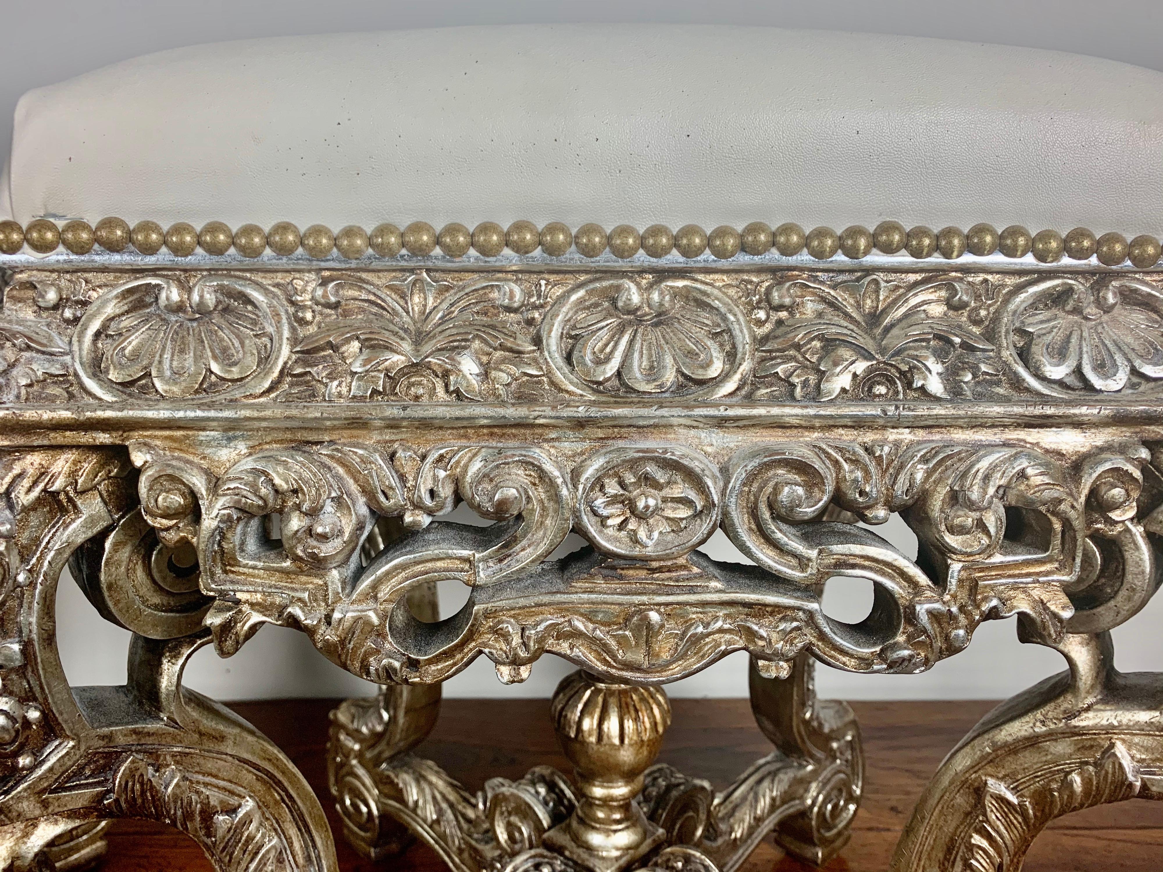 Pair of French Carved Silver Gilt and Leather Benches In Good Condition In Los Angeles, CA