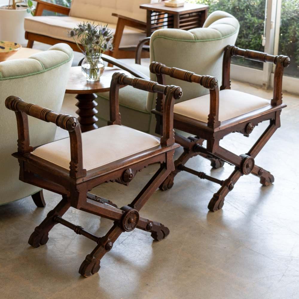 Pair of French Carved Wood and Linen Stools In Good Condition For Sale In Los Angeles, CA