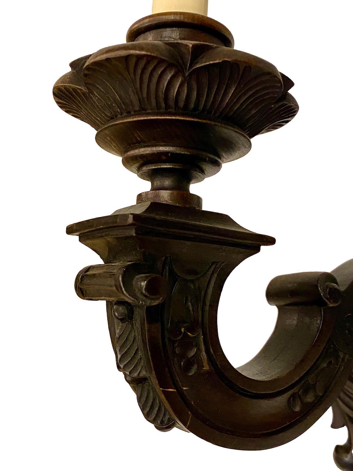 Pair of French Carved Wood Sconces In Good Condition For Sale In New York, NY
