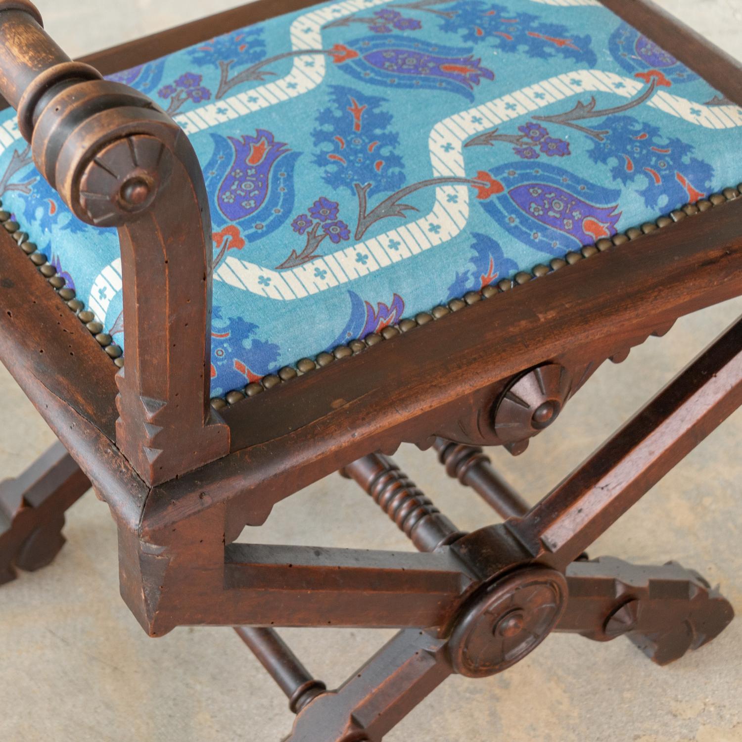 Pair of French Carved Wood Stools For Sale 2