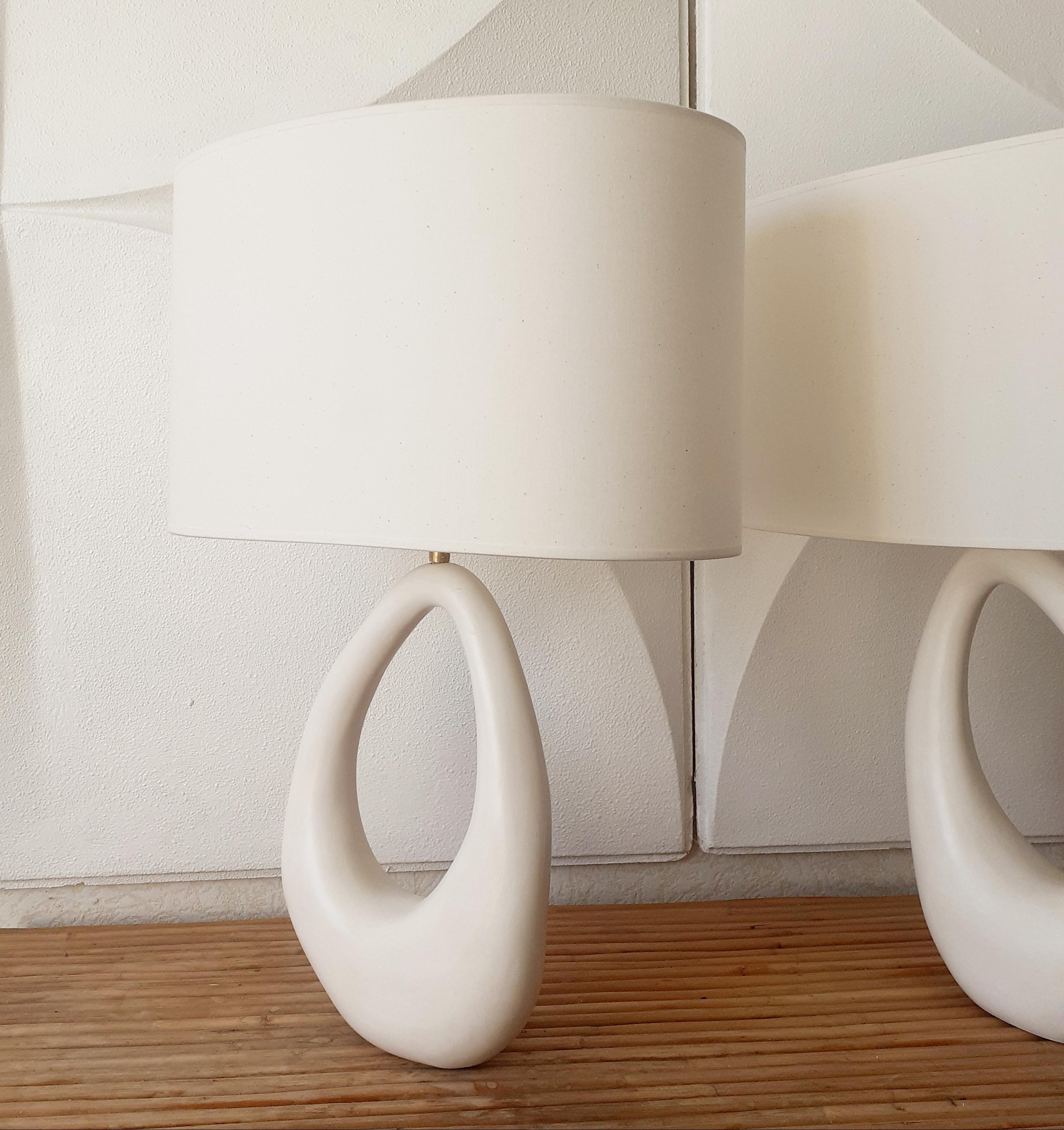 Pair of French Ceramic Hand-Built Lamps with Shade In New Condition In Paris, FR